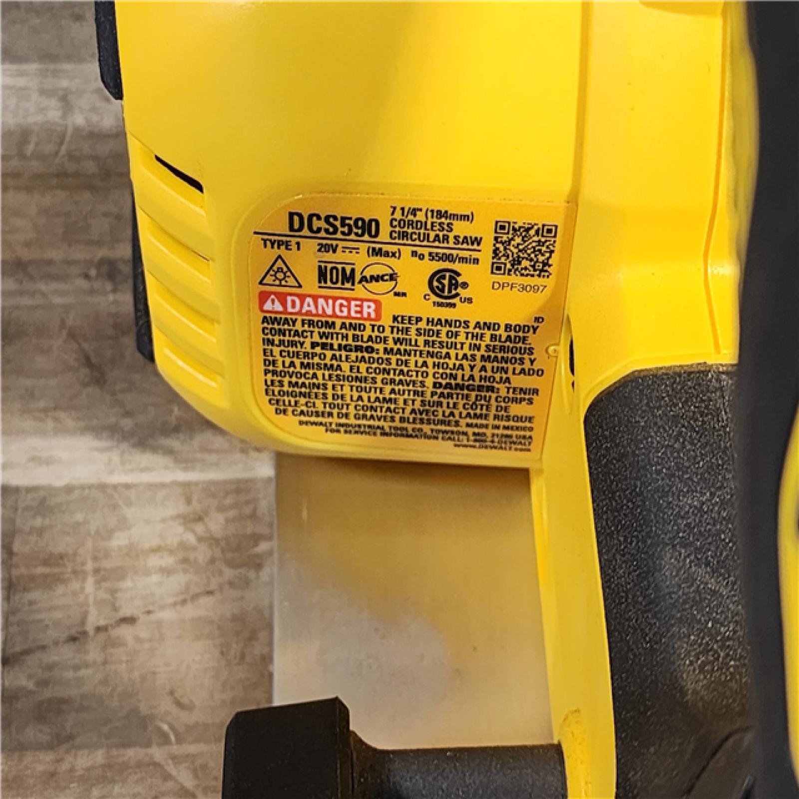 HOUSTON LOCATION - AS-IS DEWALT 20-Volt MAX 7-1/4 in. Cordless Circular Saw (Tool Only)