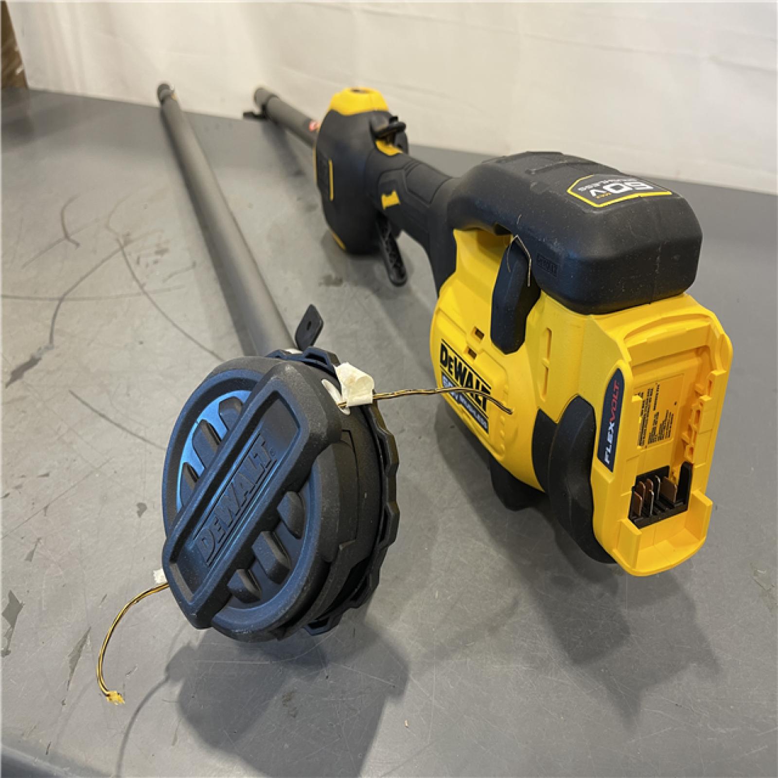 AS-IS - DeWalt FLEXVOLT 60V MAX Brushless Cordless 17-Inch Attachment Capable String Trimmer