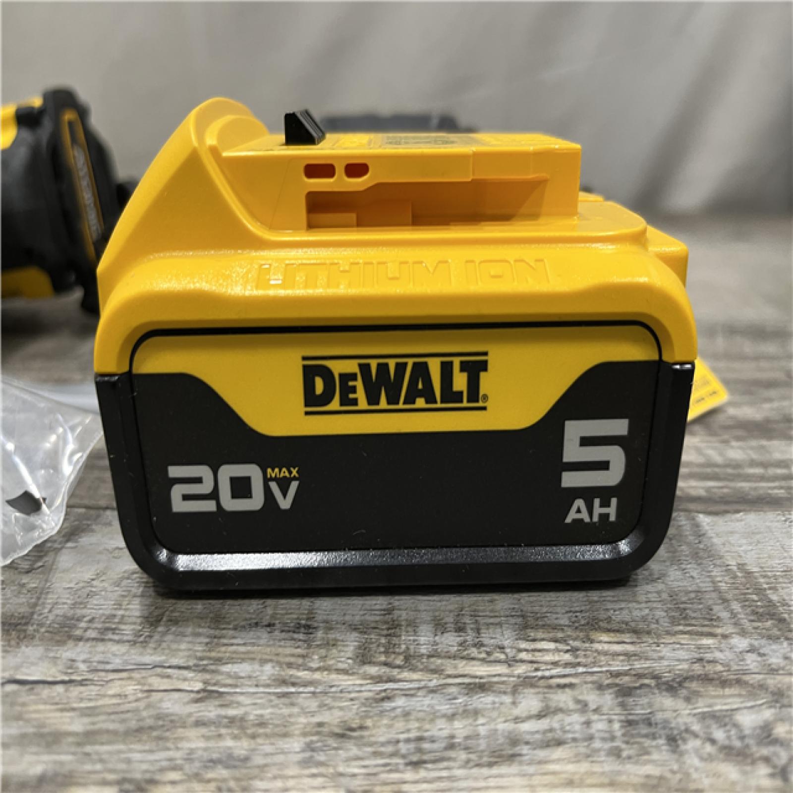 AS-IS DEWALT ATOMIC 20V Lithium-Ion Cordless 1/2 in. Hammer Drill Kit