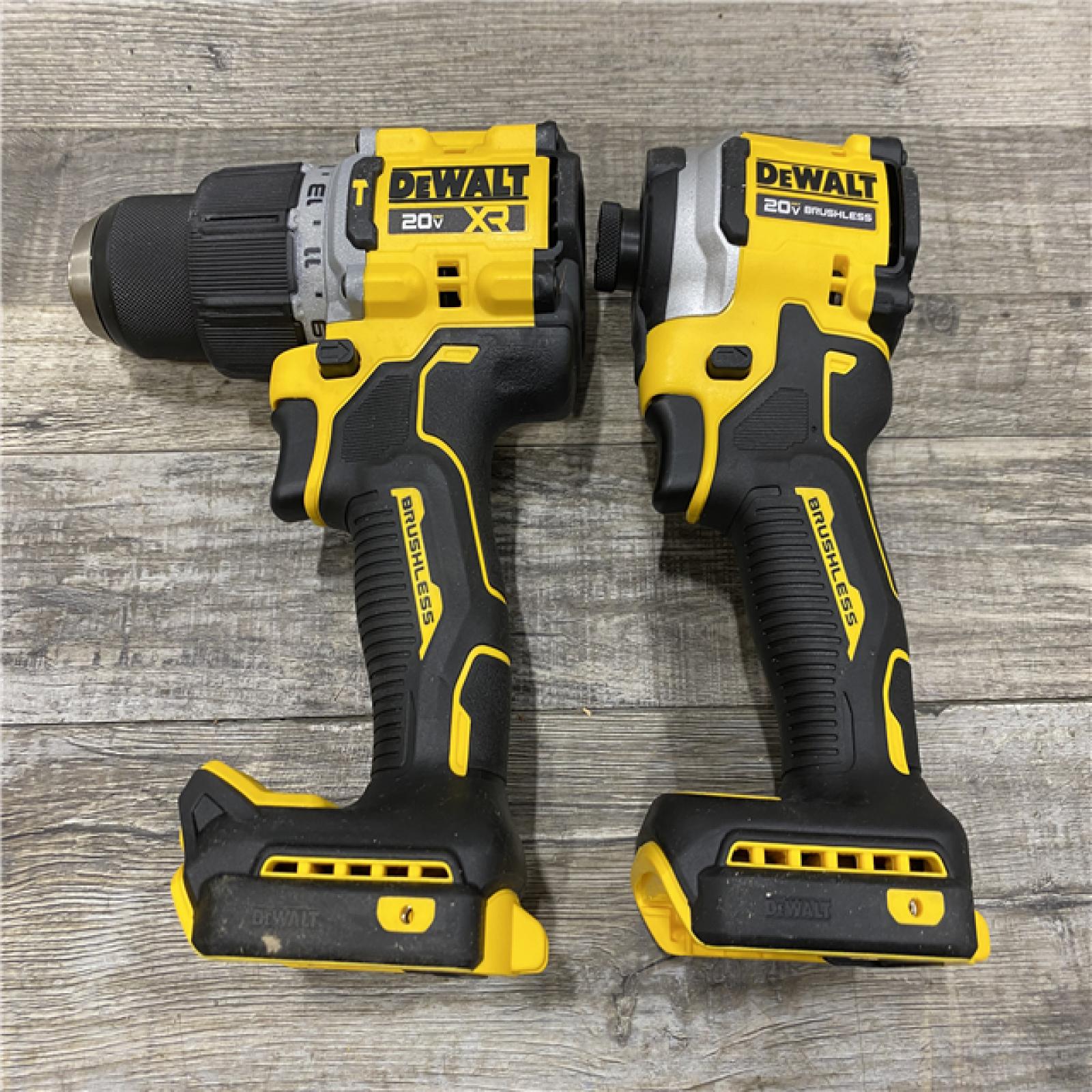 AS-IS DEWALT 20V MAX XR Hammer Drill/ Impact Driver Kit