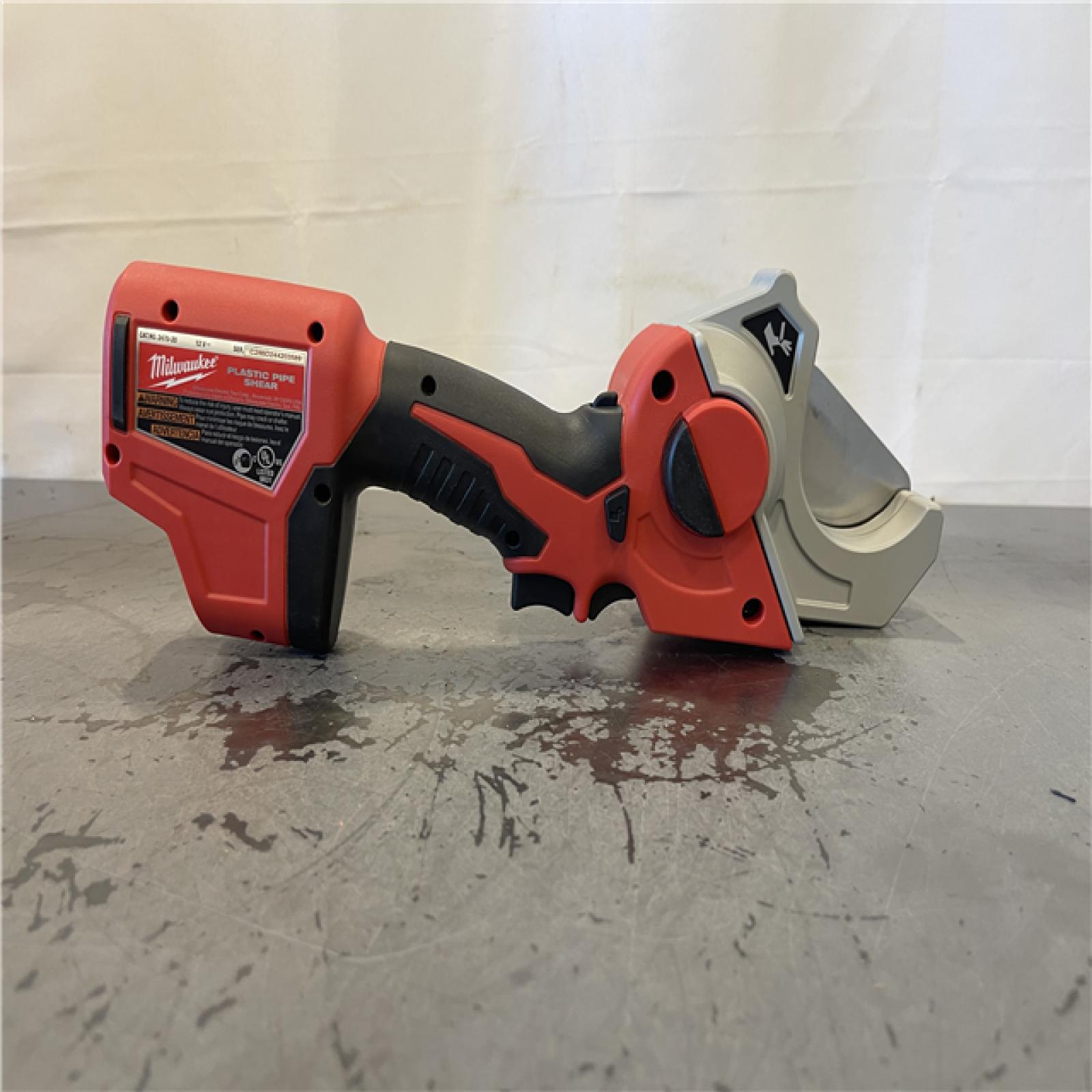 AS-IS- Milwaukee M12 12V Lithium-Ion Cordless PVC Pipe Shear (Tool-Only)