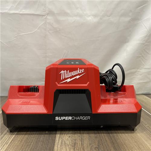 AS-IS Milwaukee M18 18V Dual Bay Simultaneous Super Charger
