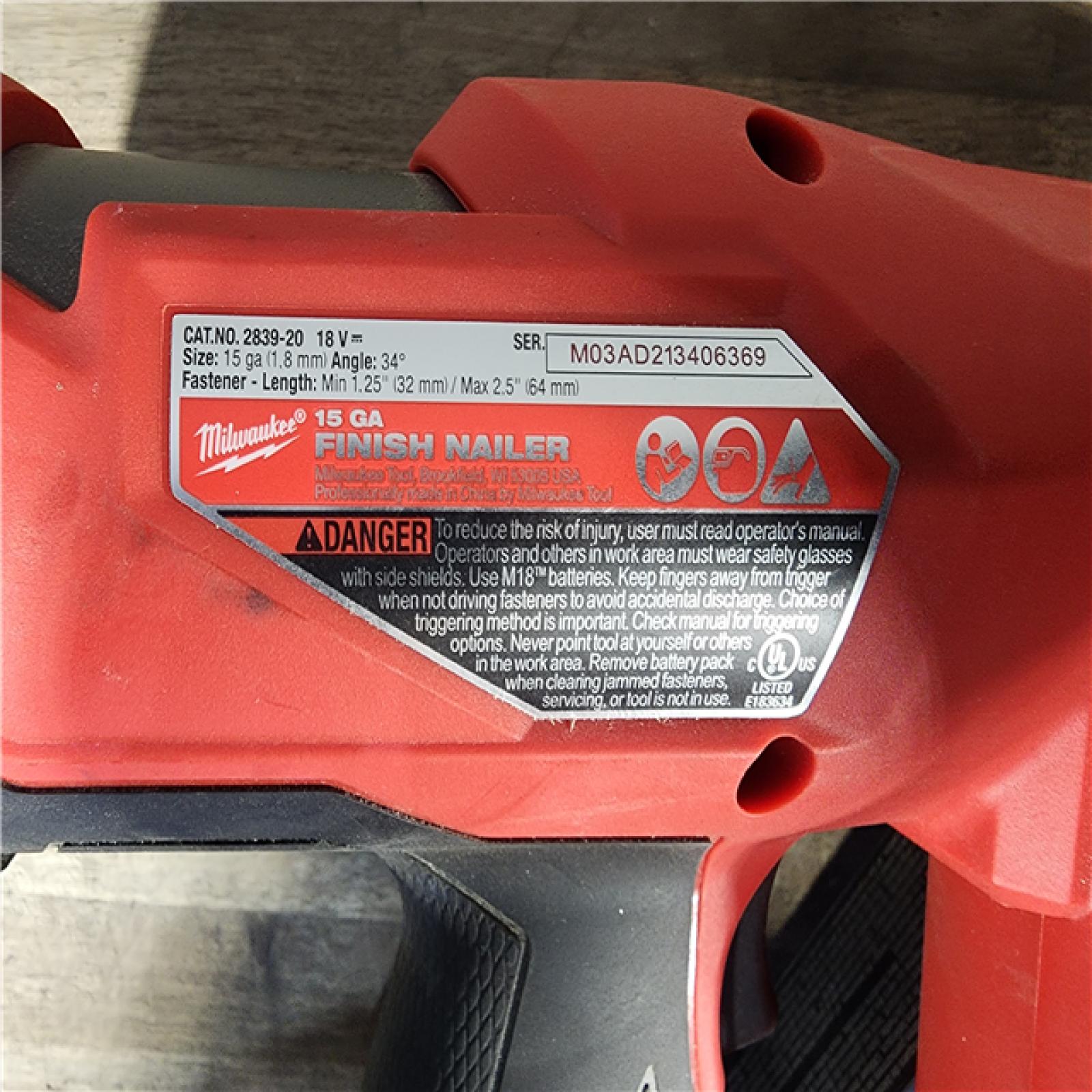 HOUSTON LOCATION - AS-IS MILWAUKEE 2 TOOL COMBO