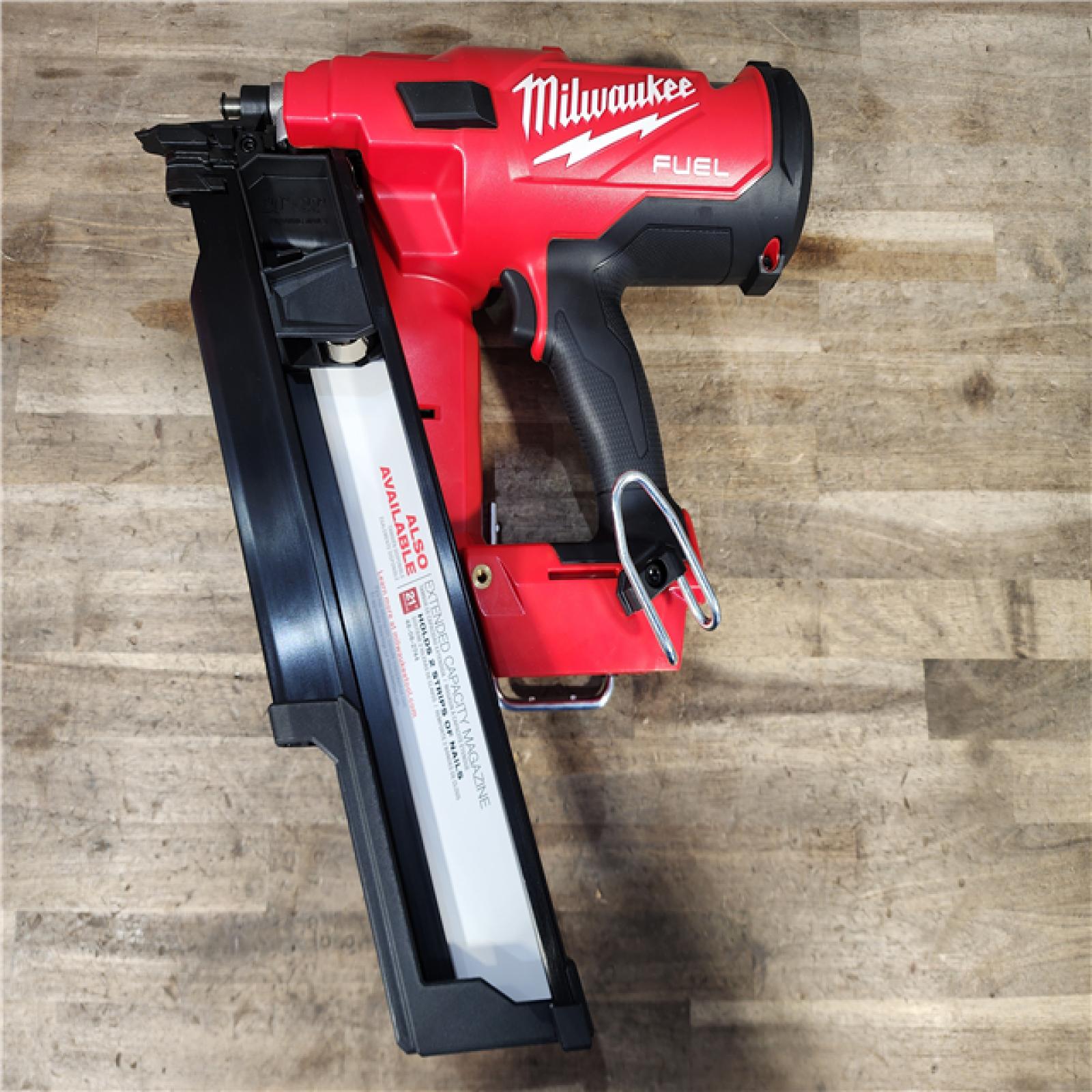 HOUSTON LOCATION - AS-IS (APPEARS LIKE NEW) Milwaukee 2744-20 M18 FUEL 3-1/2 in. 18V 21-Degree Lithium-Ion Brushless Cordless Framing Nailer (Tool-Only)