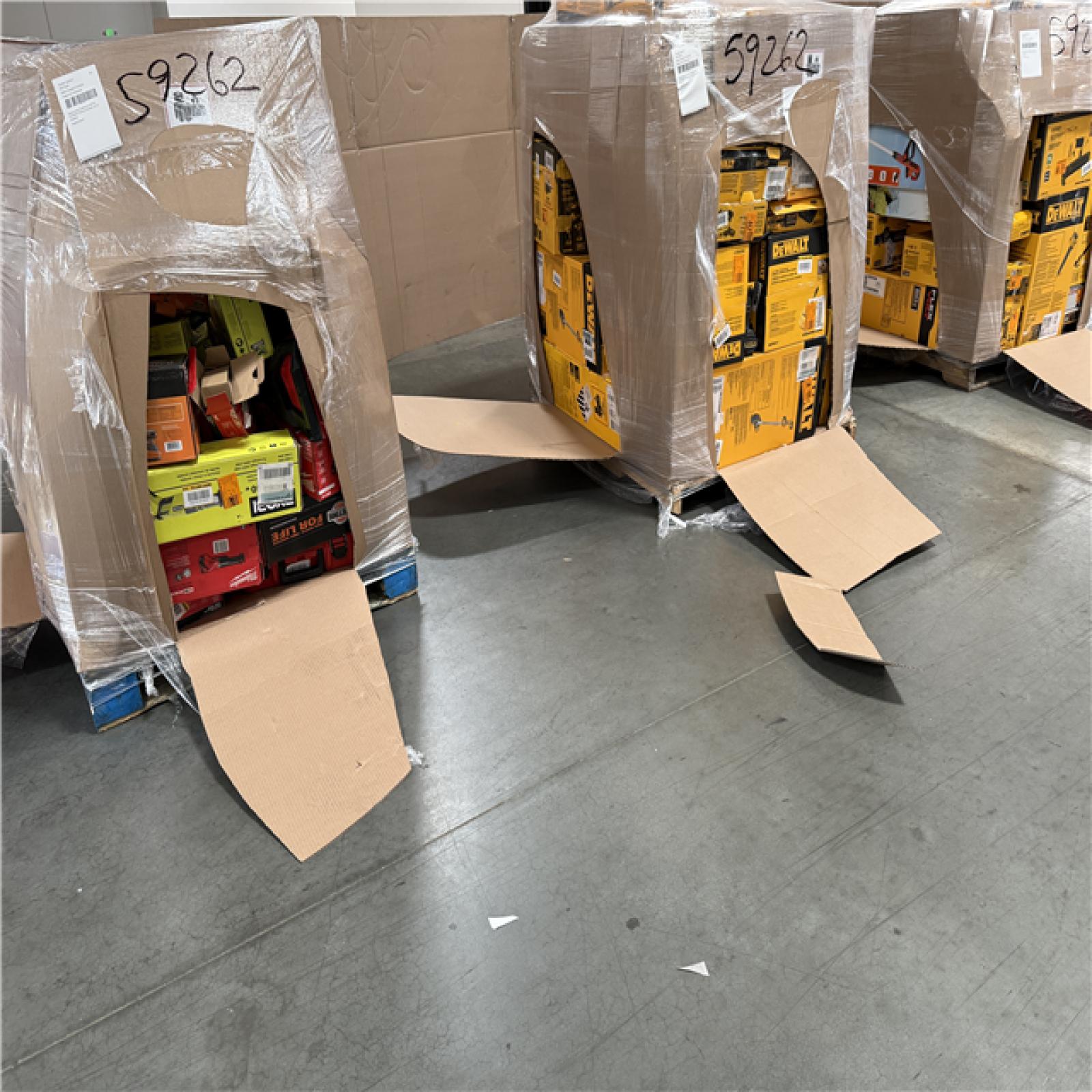 California AS-IS POWER TOOLS Partial Lot (3 Pallets) P-R059262