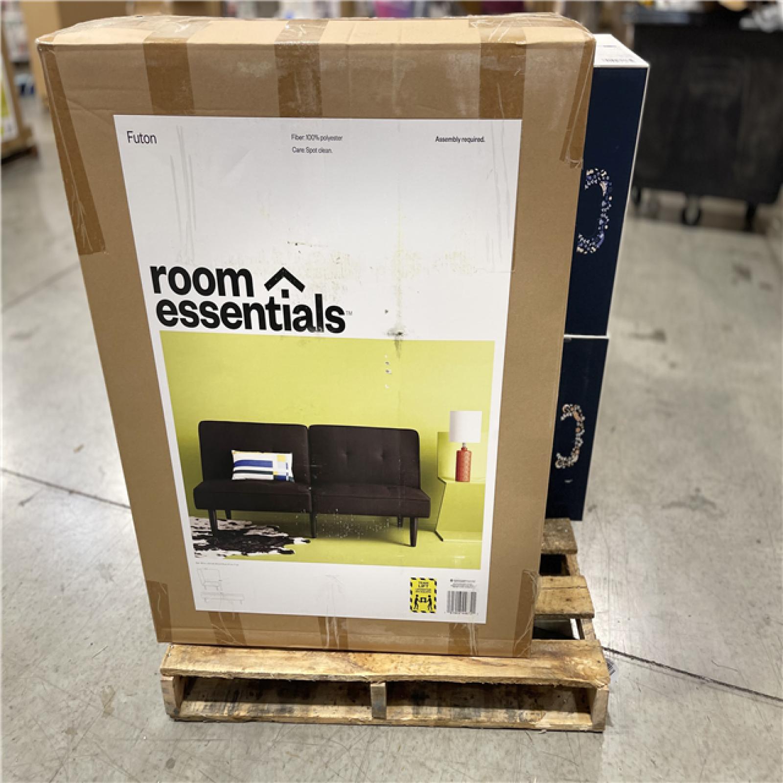 DALLAS LOCATION - NEW! BULLSEYE MIXED PALLET