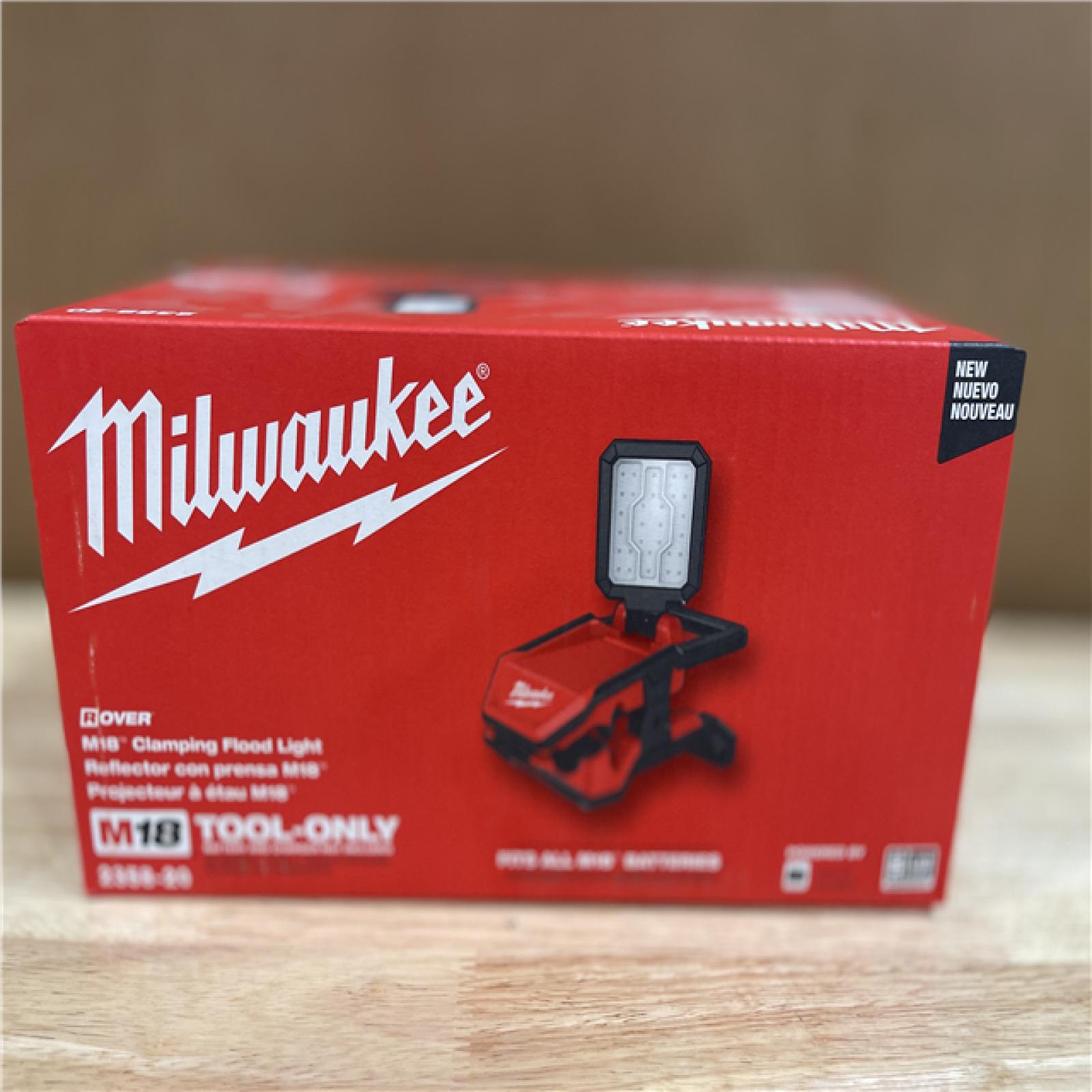 DALLAS LOCATION- NEW! Milwaukee M18 18-Volt 2000 Lumens Lithium-Ion Cordless Rover LED Clamping Flood Light (Tool Only)