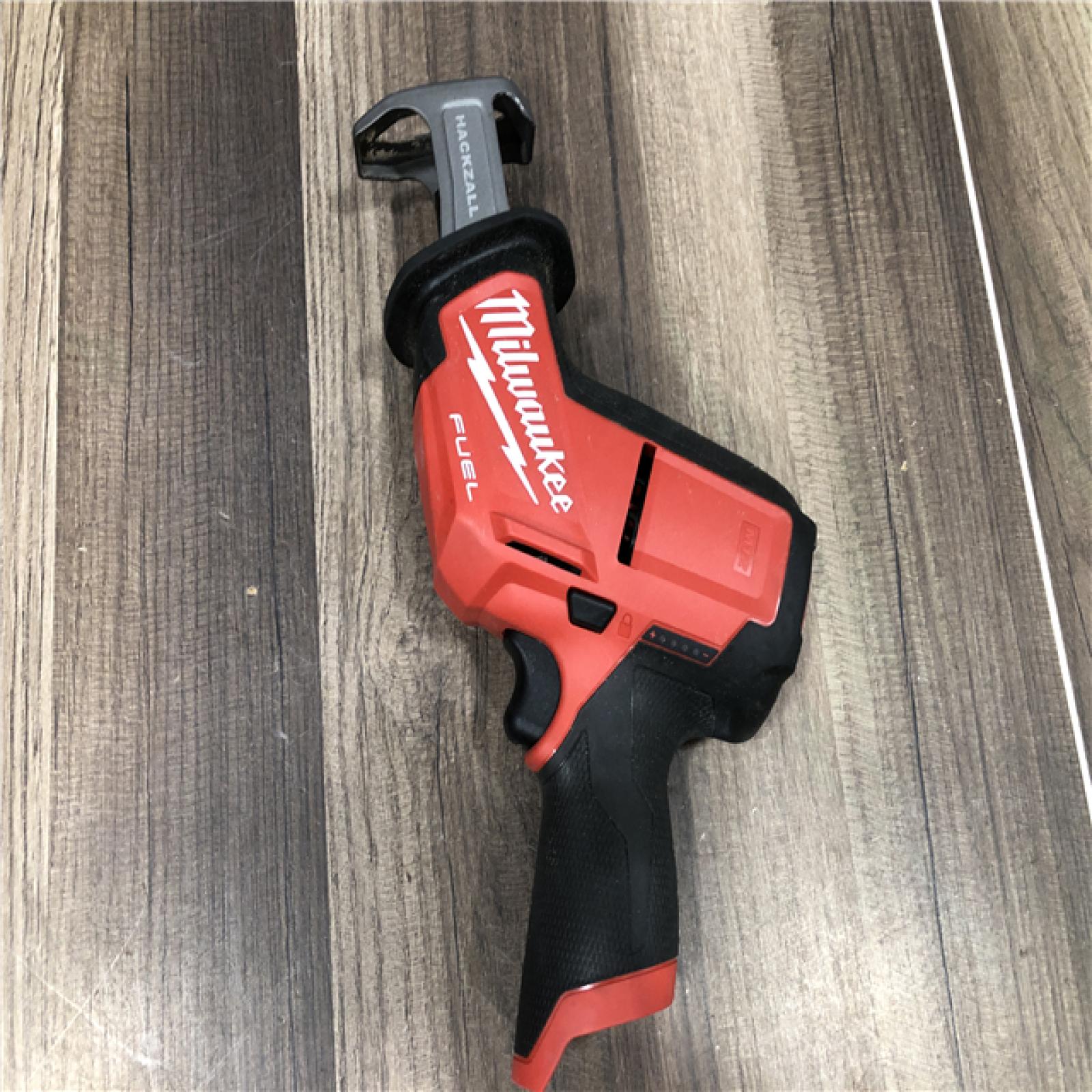 AS-IS Milwaukee FUEL 12V Lithium-Ion Brushless Cordless HACKZALL Reciprocating Saw Kit