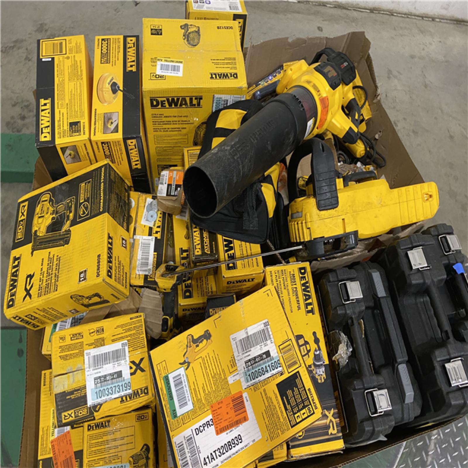 Dallas Location - As-Is DEWALT Tool Pallet