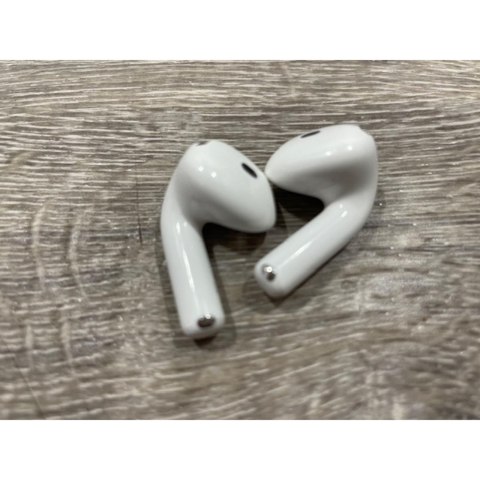 AS-IS Apple Airpods 4