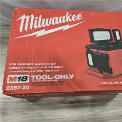 NEW! - Milwaukee M18 PACKOUT Light/Charger