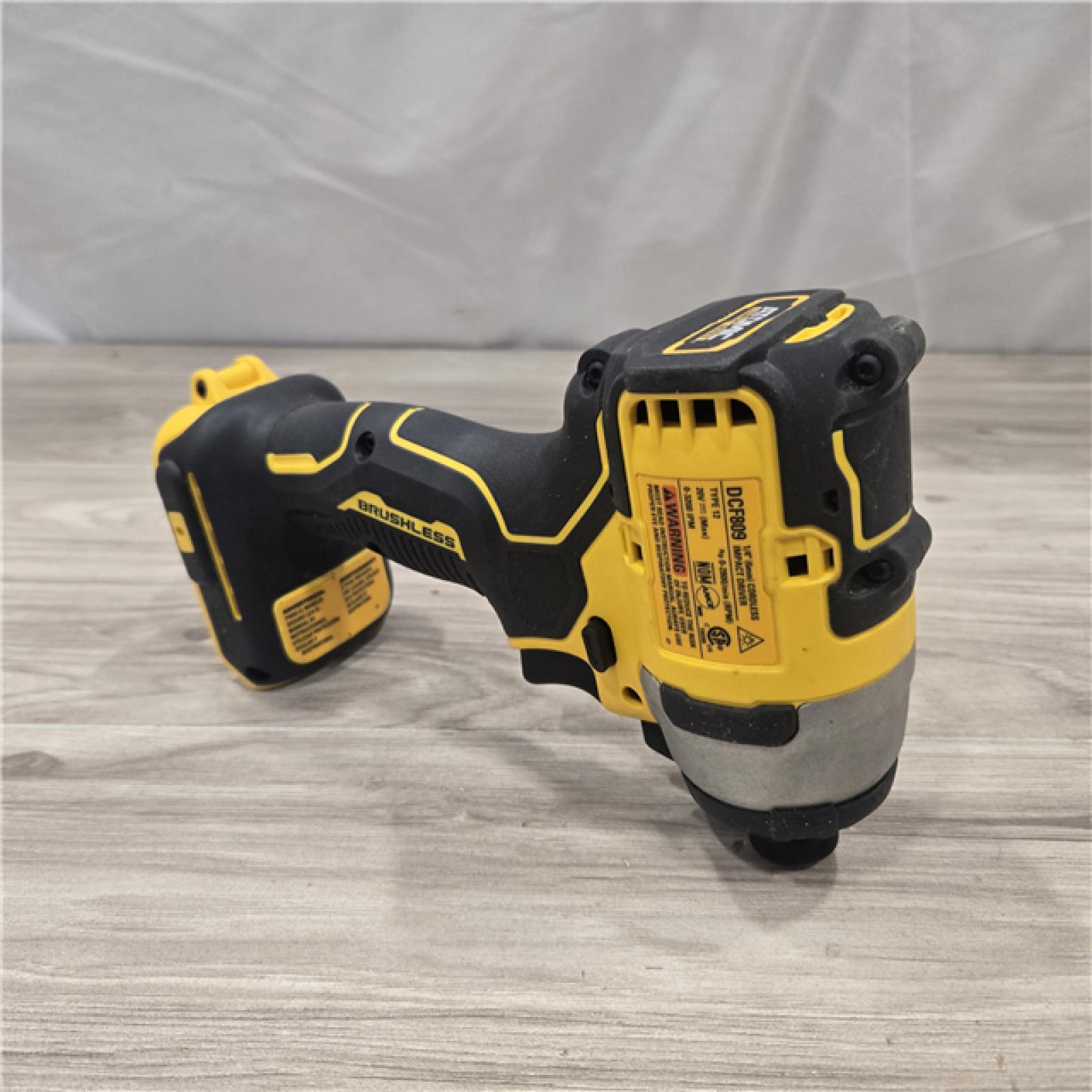 AS-IS Dewalt DCK225D2 20V MAX ATOMIC Compact Cordless Drill Driver and Impact Driver Combo Kit