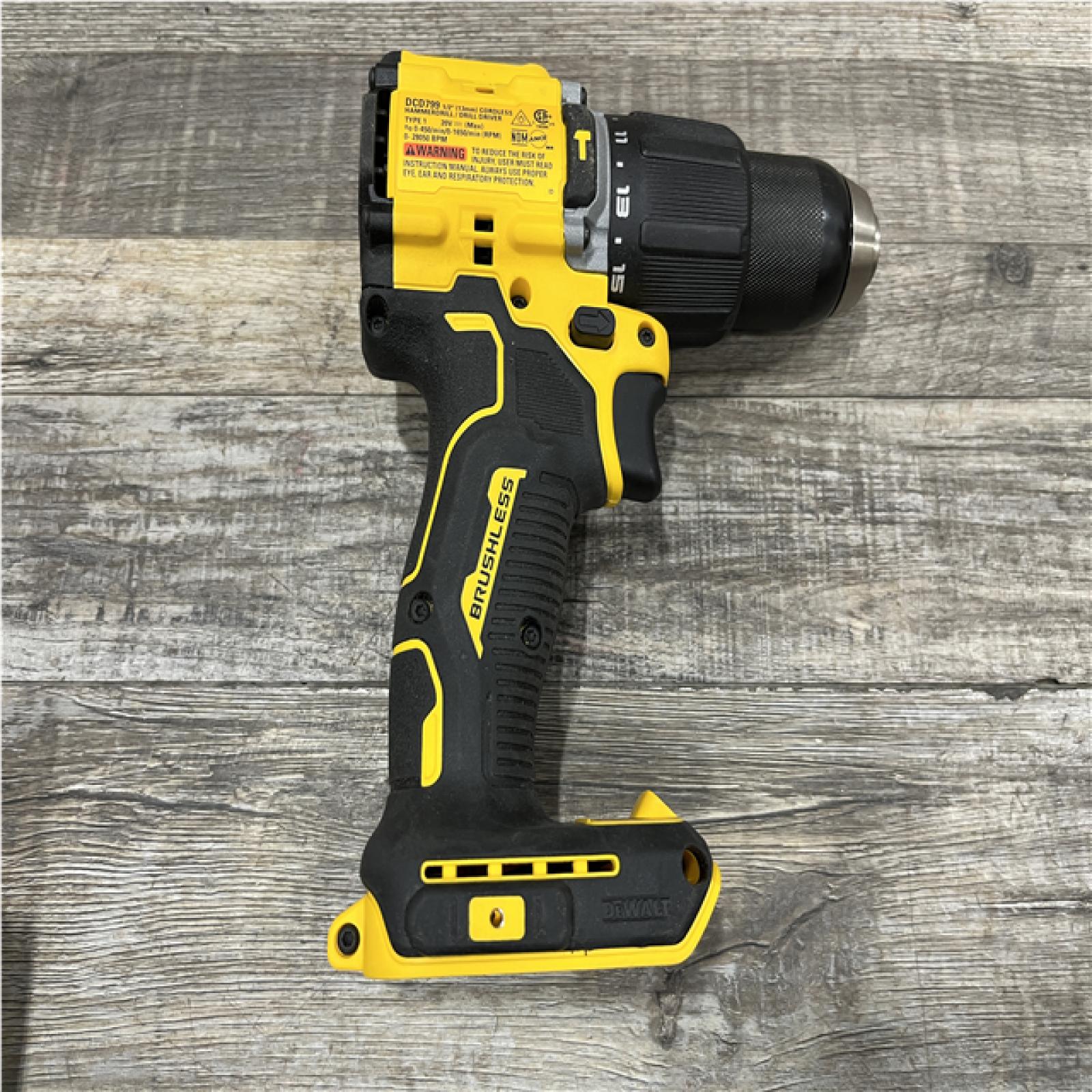 AS-IS DEWALT ATOMIC 20V Lithium-Ion Cordless 1/2 in. Hammer Drill Kit