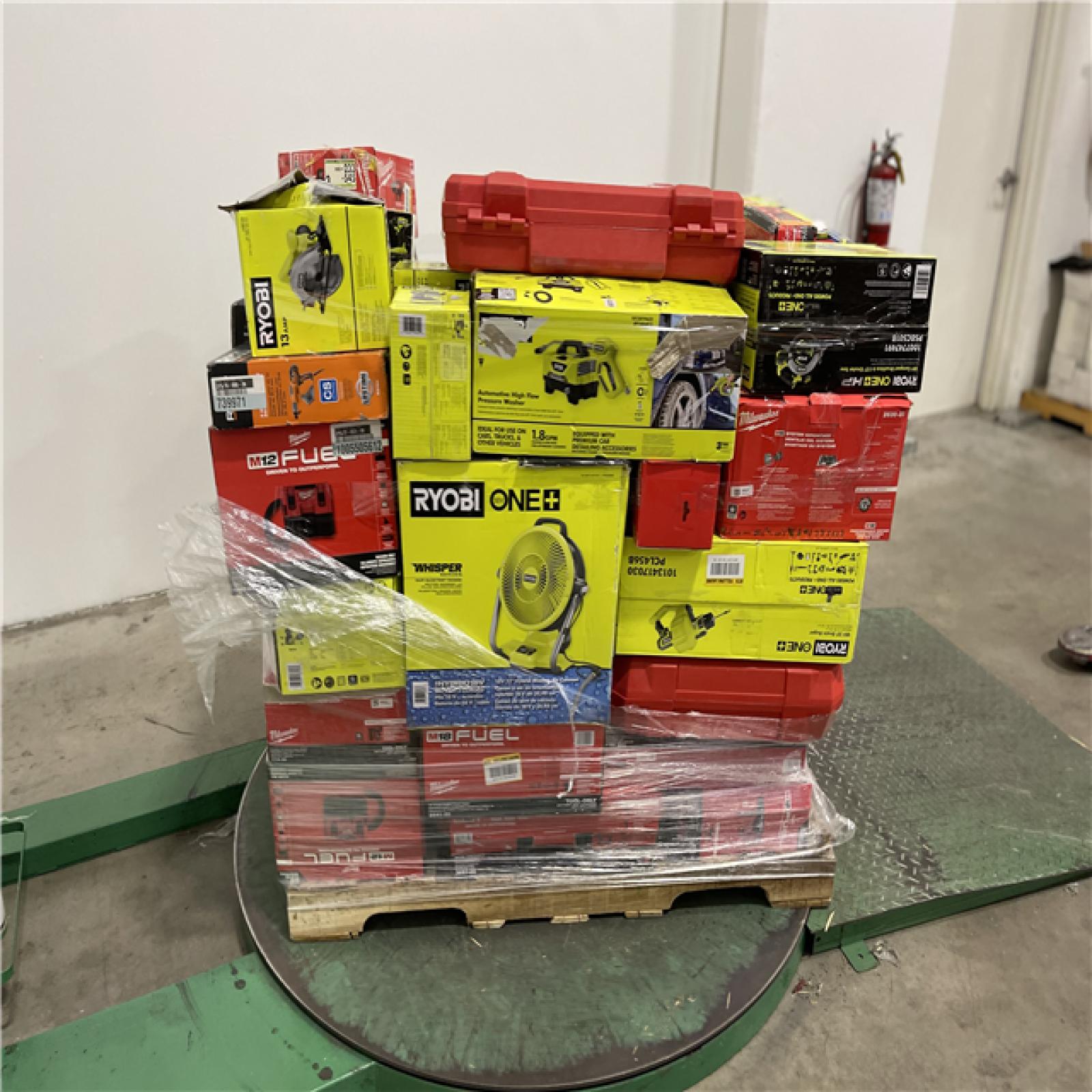 Dallas Location - As-Is Tool Pallet