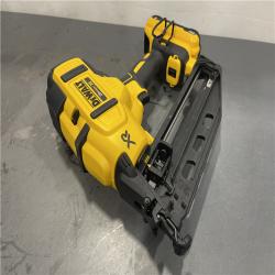 AS-IS - DeWalt 20V MAX XR Lithium-Ion Cordless 16-Gauge Angled Finish Nailer Kit
