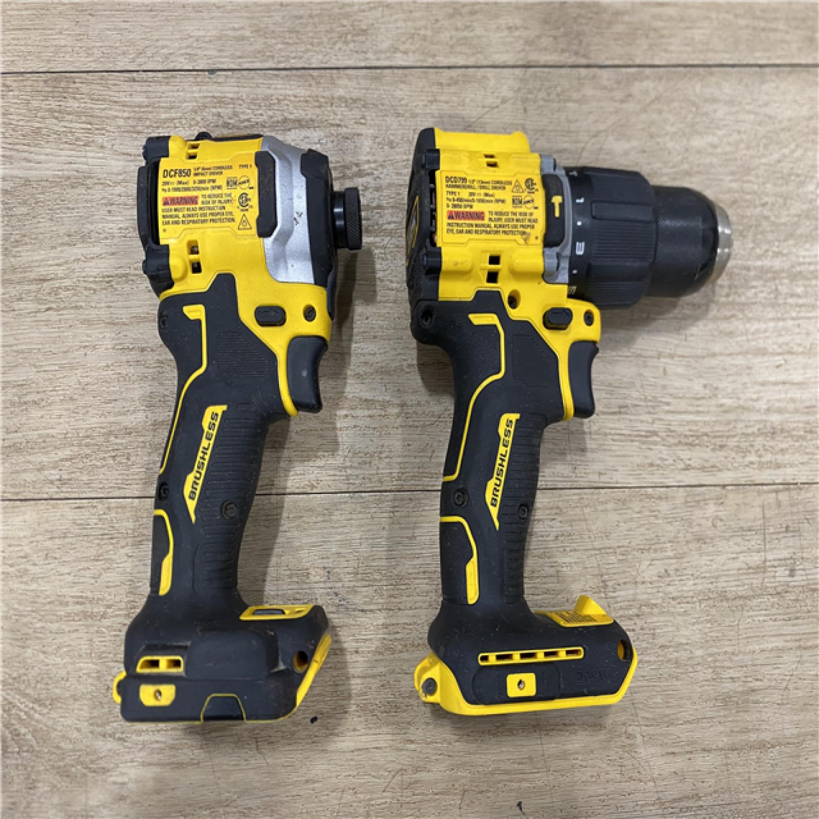 AS-IS DEWALT ATOMIC 20V MAX Lithium-Ion Cordless 2-Tool Combo Kit