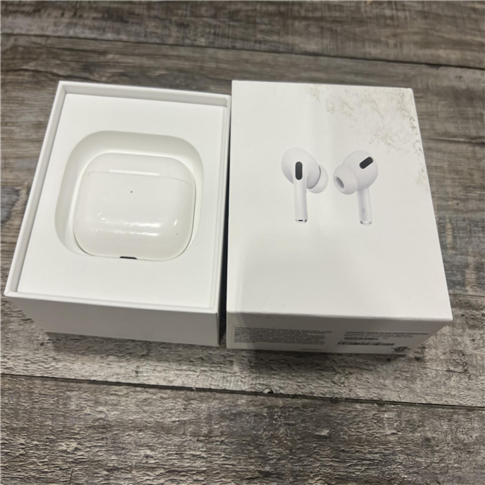 AS-IS AirPods Pro 1 And MagSafe Charging Case