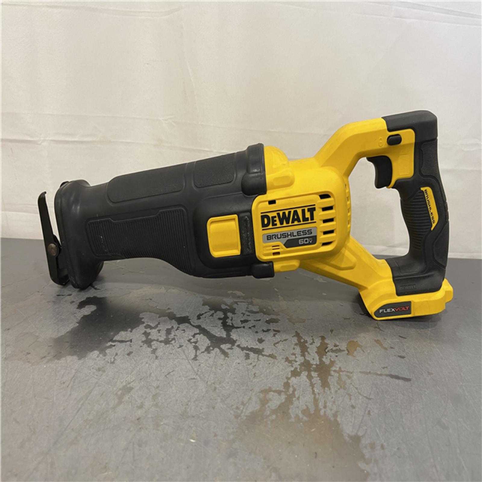 AS-IS - DeWalt FLEXVOLT 60V MAX Cordless Brushless Reciprocating Saw