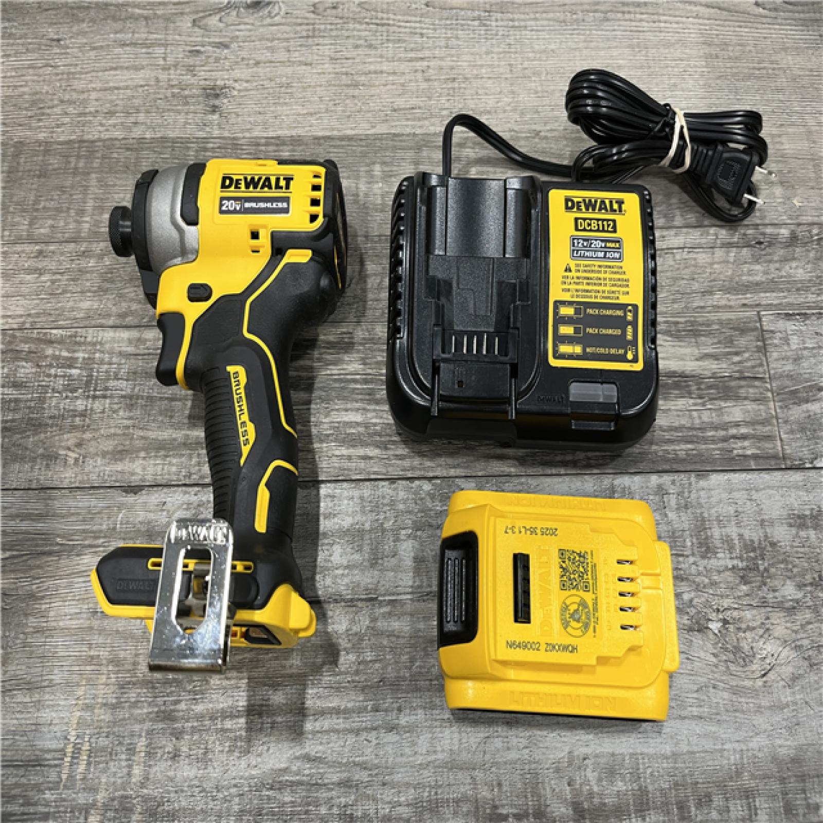 AS-IS DEWALT Atomic 20V Max Lithium-Ion Brushless Cordless Compact 1/4 in. Impact Driver Kit