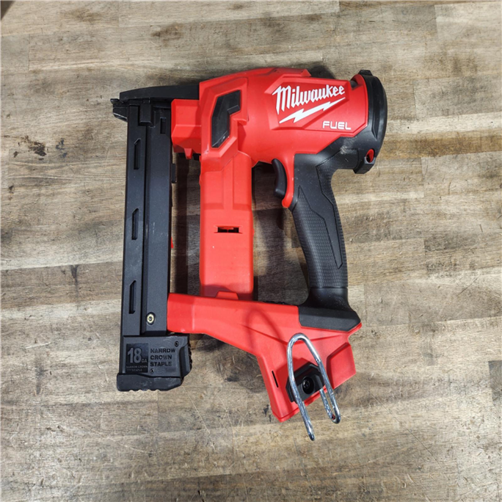 HOUSTON LOCATION - AS-IS MILWAUKEE FUEL 18-Volt Lithium-Ion Brushless Cordless 18-Gauge 1/4 in. Narrow Crown Stapler (Tool-Only)
