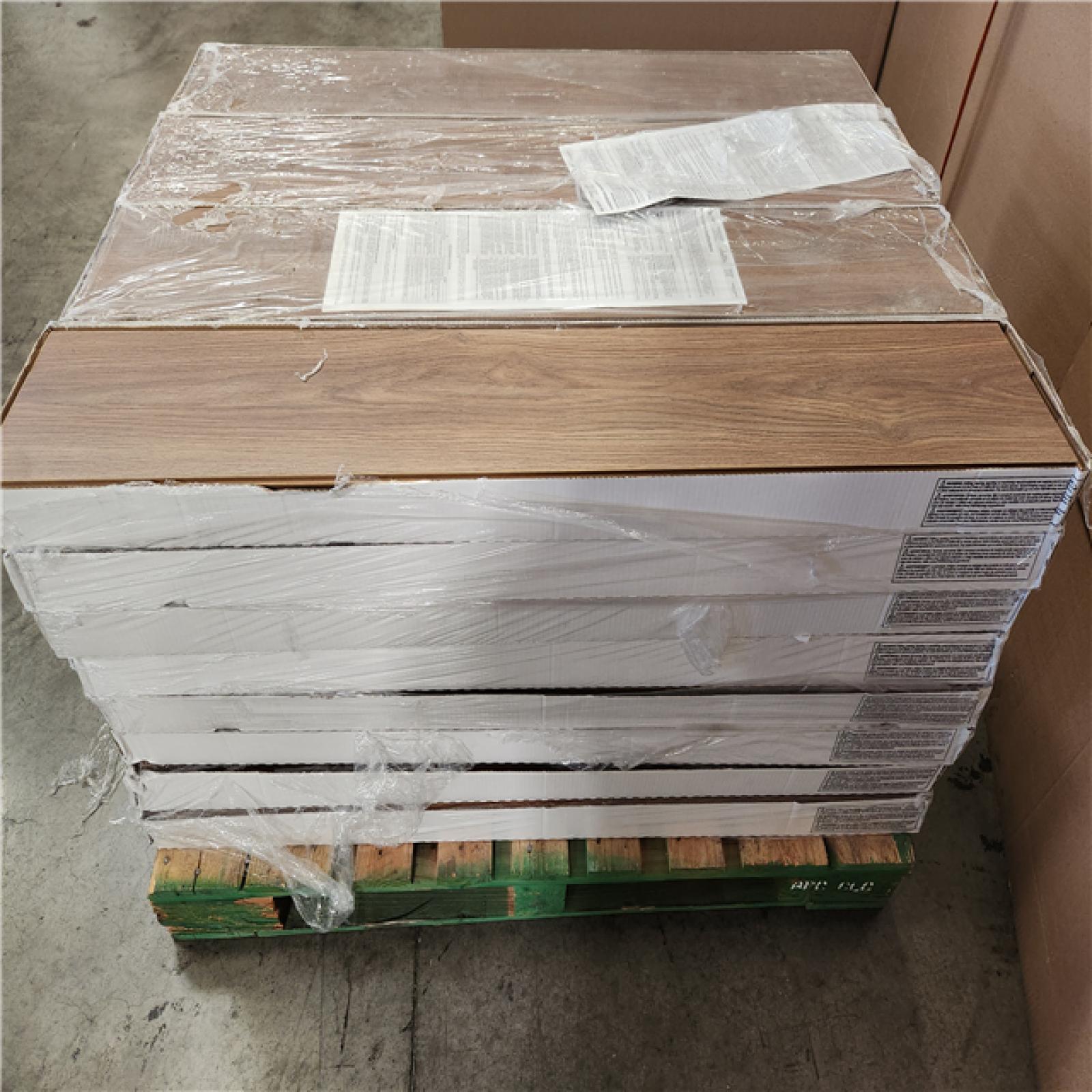 Phoenix NEW Lifeproof Sutton Place Oak 14 mm T x 8 in. W Waterproof Laminate Wood Flooring(424 sq. ft./32 case)