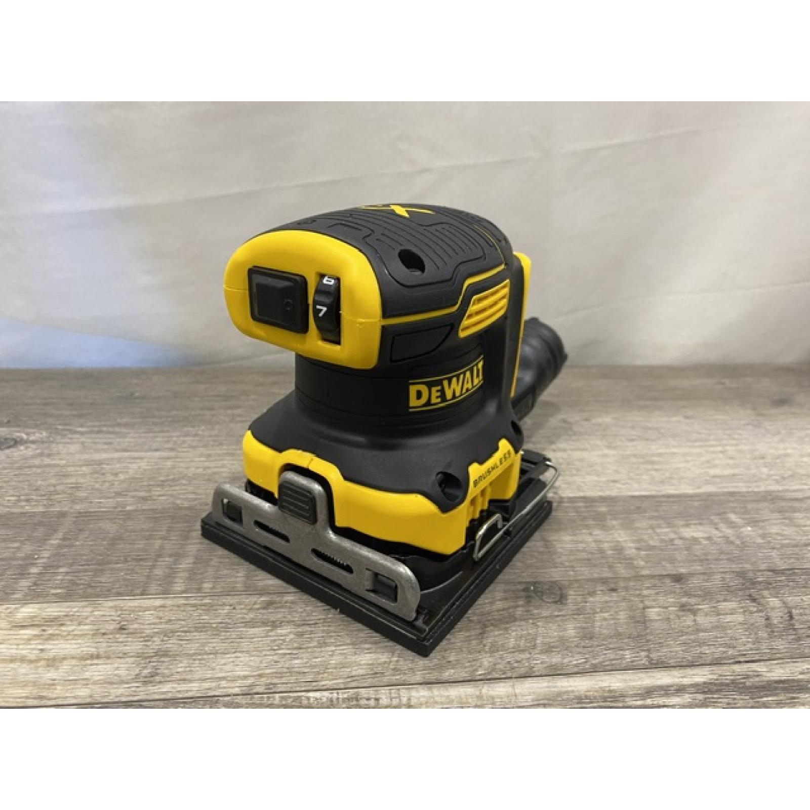 AS-IS DEWALT 20V MAX XR Cordless Brushless 1/4 Sheet Variable Speed Sander (Tool Only)
