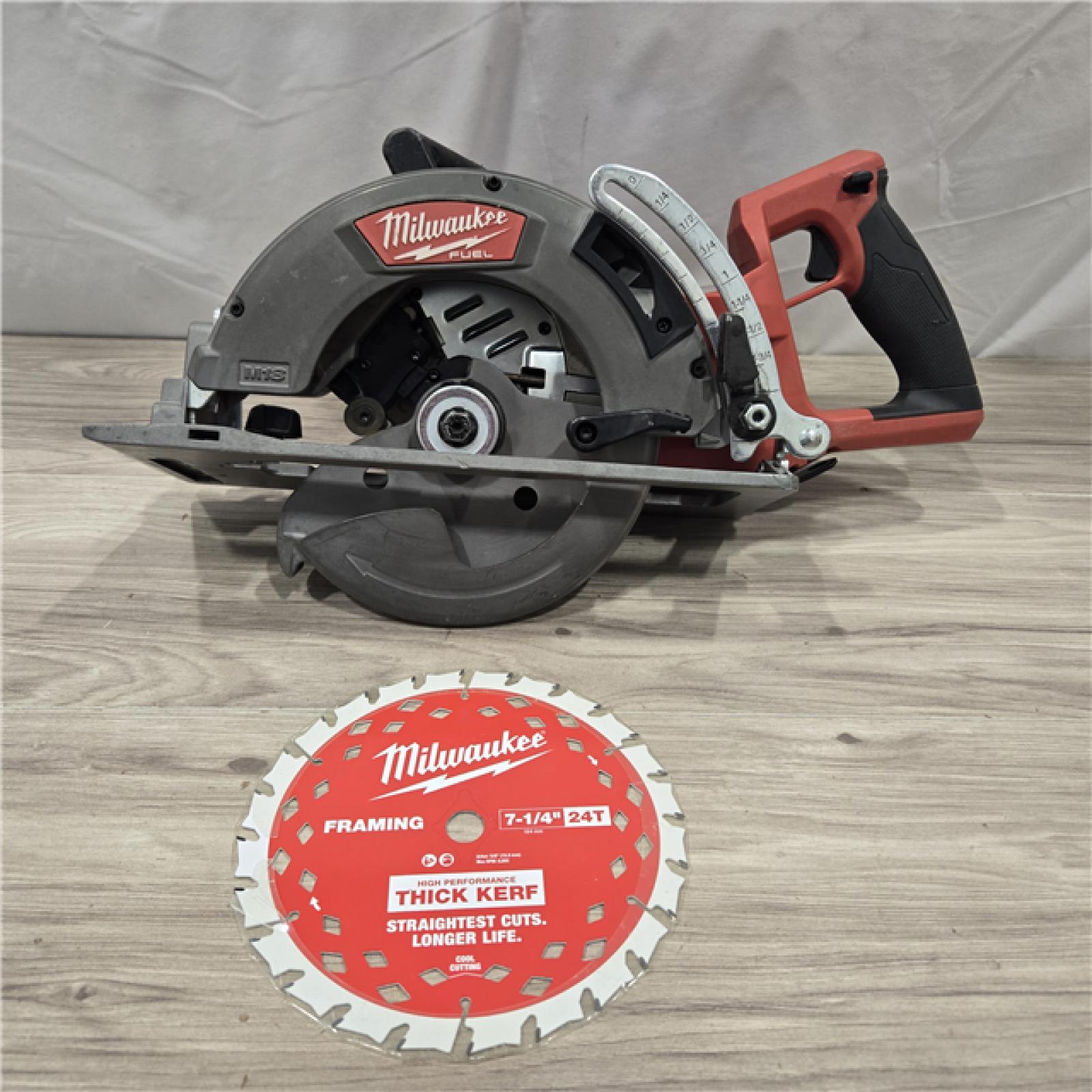 AS-IS MILWAUKEE 7-1/4 REAR HANDLE CIRCULAR SAW (TOOL ONLY)