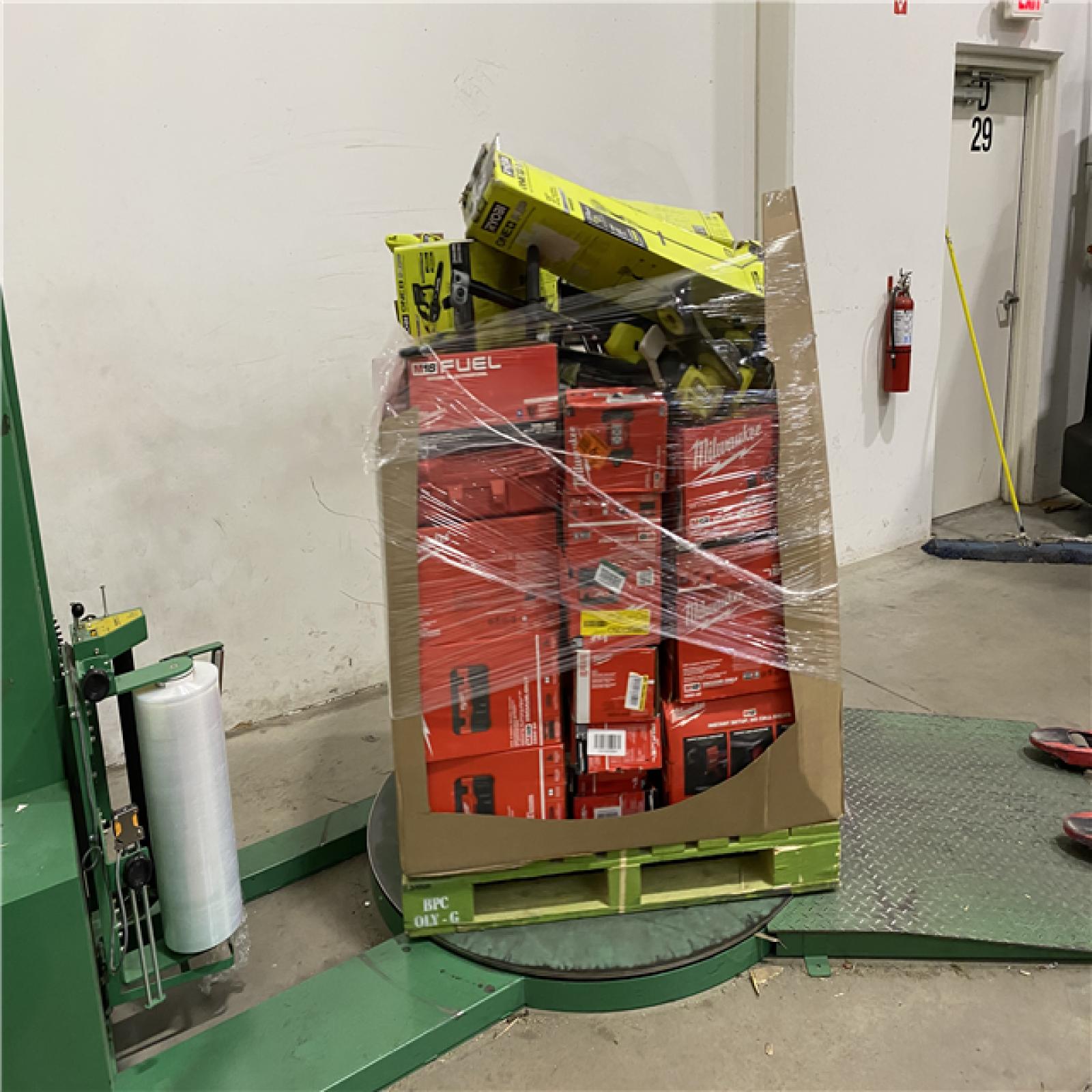 Dallas Location - As-Is Tool Pallet