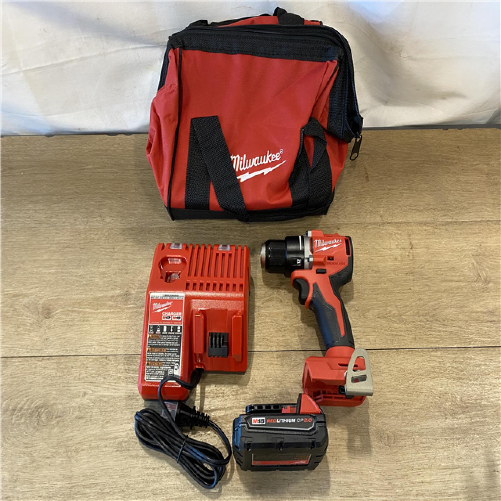 AS-IS Milwaukee 18V Lithium-Ion Brushless Cordless 1/2 in. Compact Drill/Driver with kit