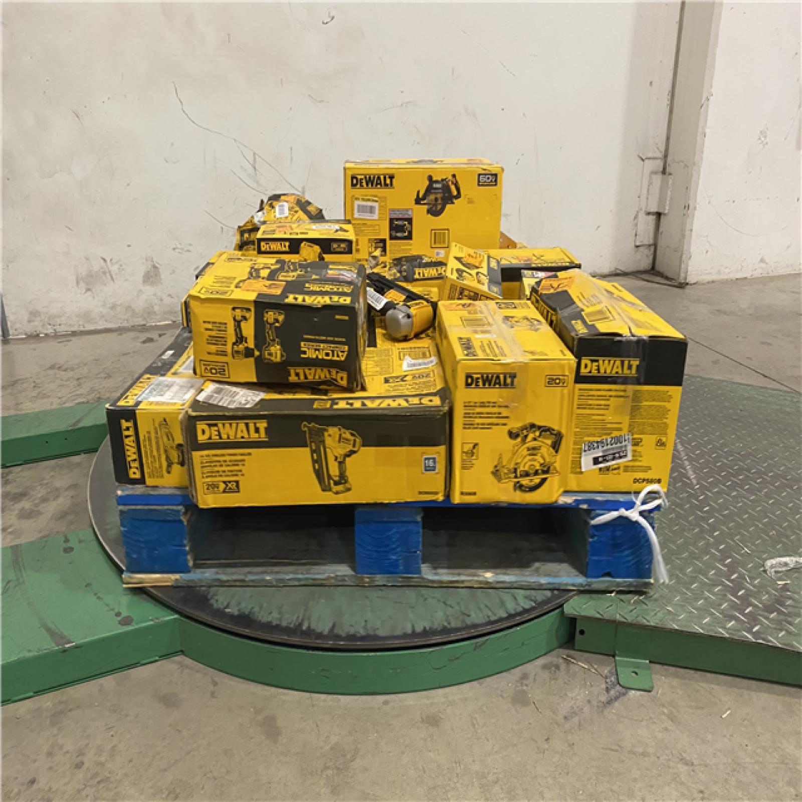 Dallas Location - As-Is DEWALT Tool Pallet
