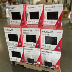 DALLAS LOCATION - Frigidaire 0.7 cu. ft. Countertop Microwave in Black PALLET -(15 UNITS)