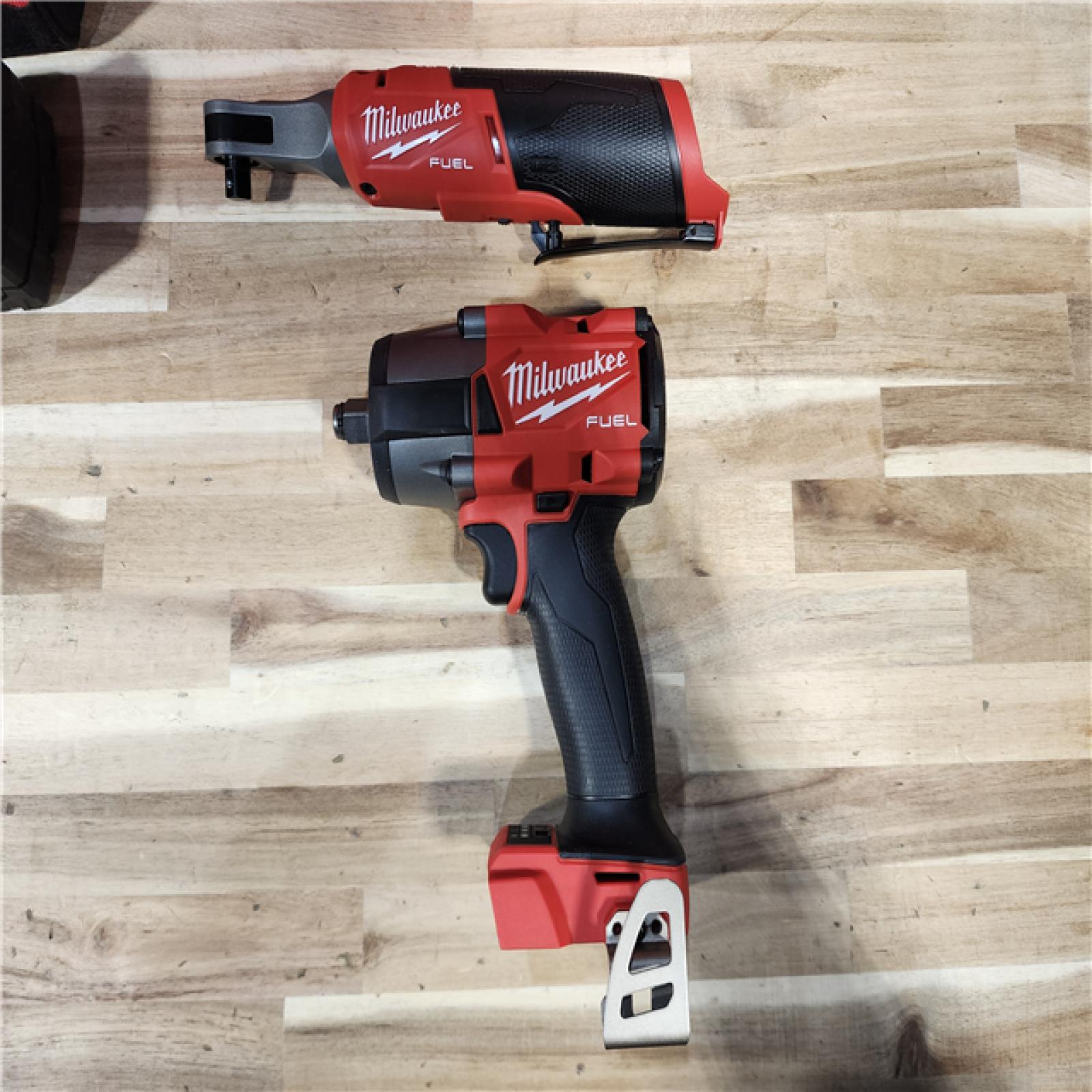 HOUSTON LOCATION - AS-IS Milwaukee FUEL 18V Cordless Mid Torque 1/2 in. Impact Wrench w/ M12 FUEL 3/8 in. Ratchet & Battery/Charger Combo Kit