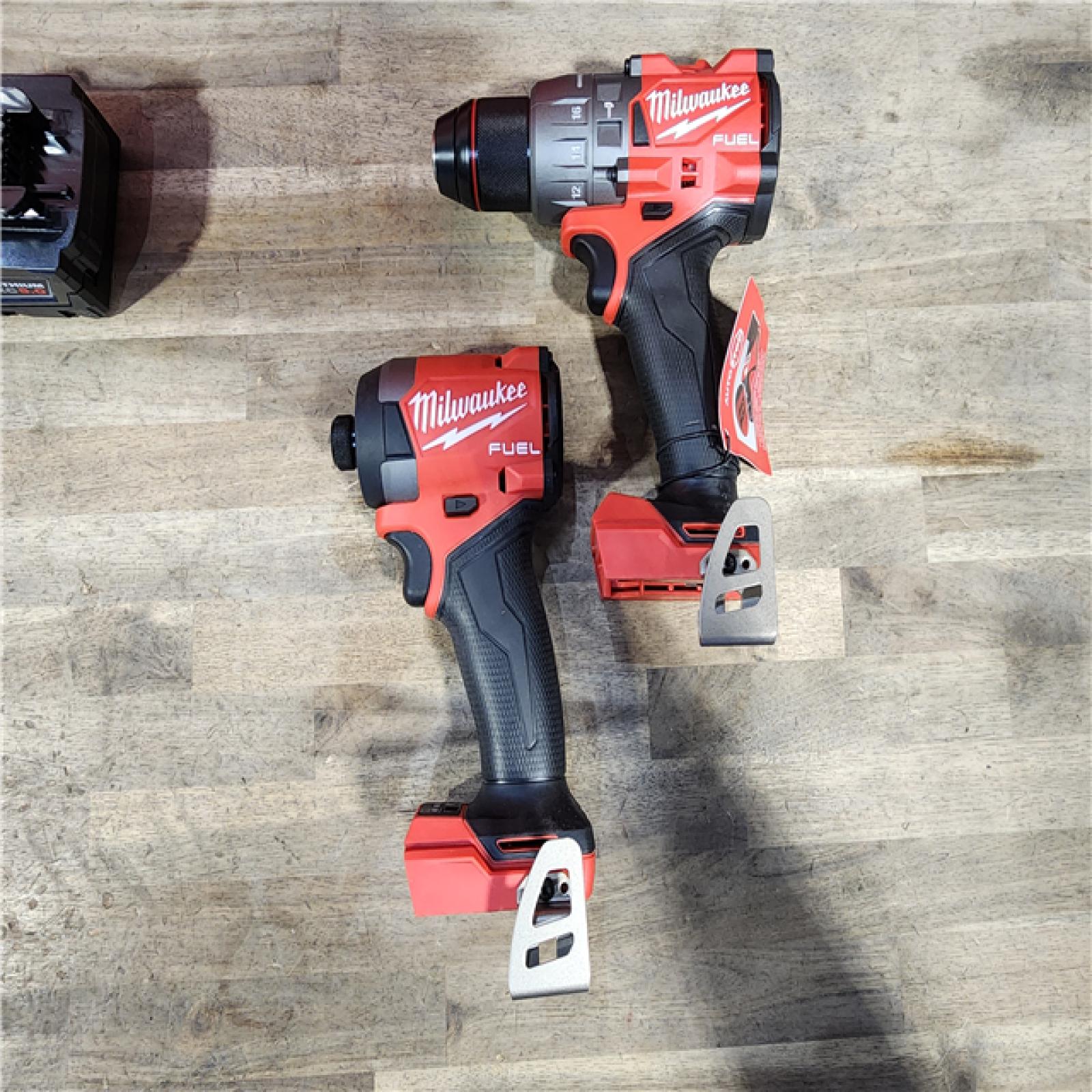 HOUSTON LOCATION - AS-IS (APPEARS LIKE NEW) MILWAUKEE FUEL 18V Lithium-Ion Brushless Cordless Hammer Drill and Impact Driver Combo Kit