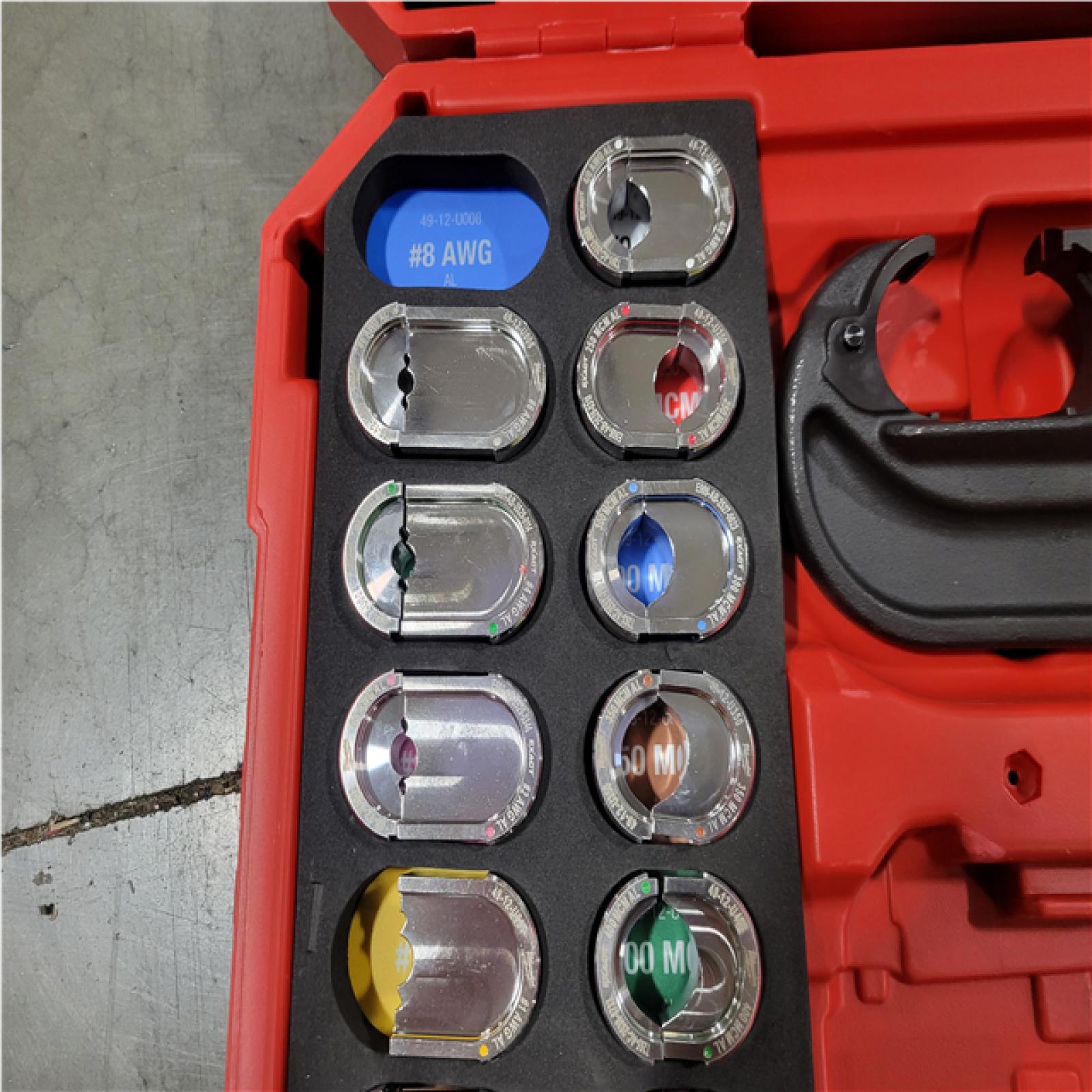 CALIFORNIA AS-IS MILWAUKEE M18 FORCE LOGIC 750 MCM CRIMPER W/ MCM AL DIES
