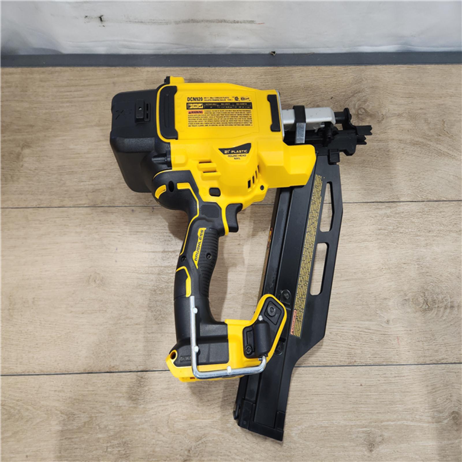 AS-IS- DEWALT 20-Volt 21° Cordless Framing Nailer (Tool-Only)