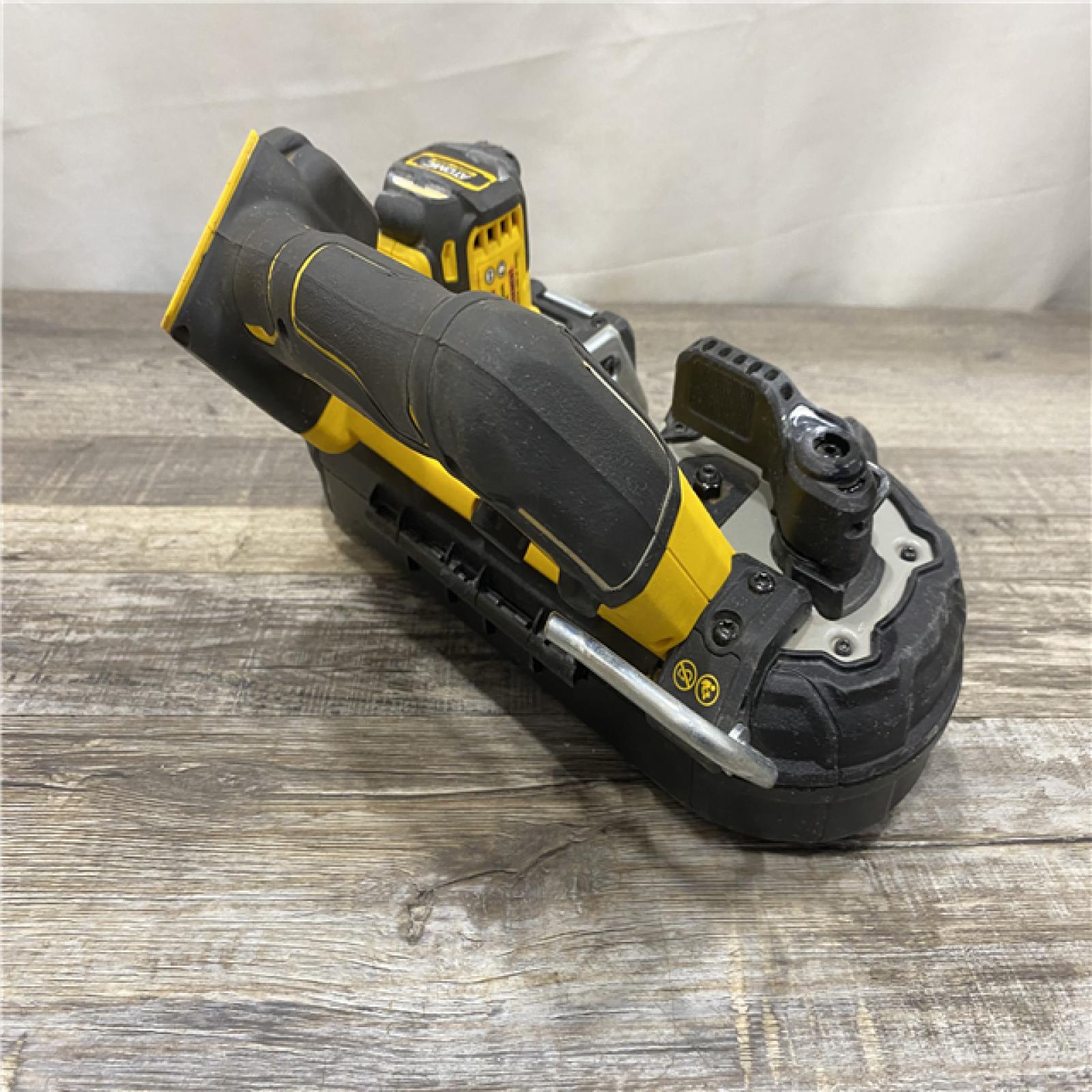 AS-IS DEWALT ATOMIC 20V MAX Cordless Brushless Compact 1-3/4 in. Bandsaw (Tool Only)