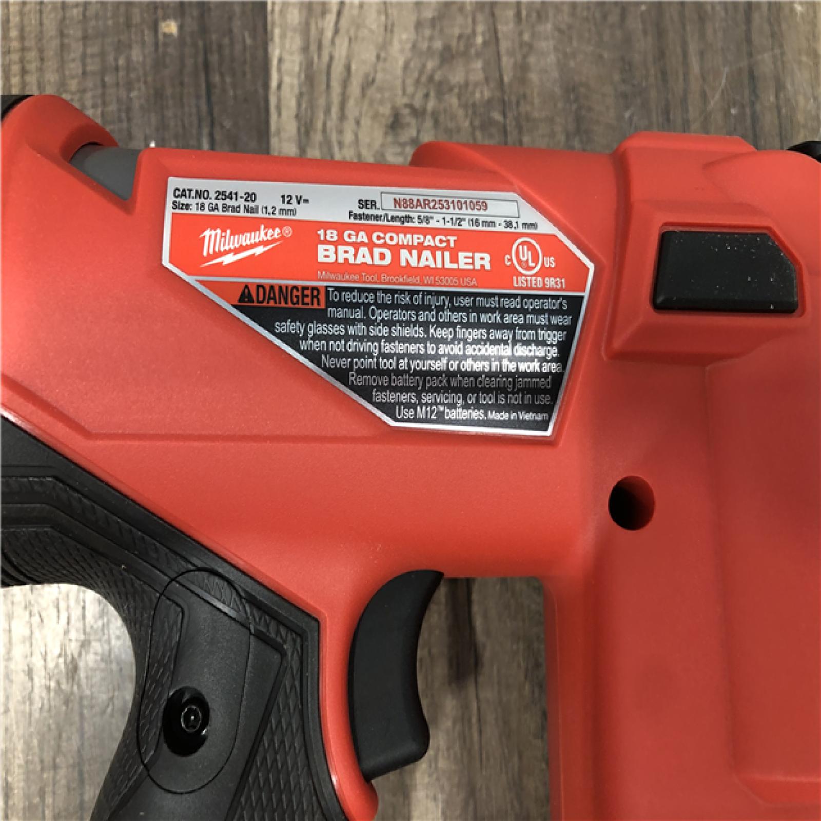 AS-IS Milwaukee FUEL 12-Volt Lithium-Ion Brushless Cordless 18-Gauge 1-1/2 in. Compact Brad Nailer (Tool Only)