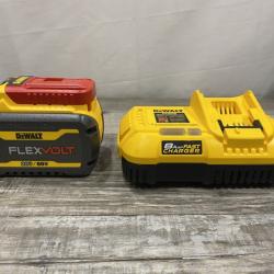 AS-IS DEWALT 20V/60V MAX FLEXVOLT Lithium-Ion 9.0Ah Battery and Charger Starter Kit