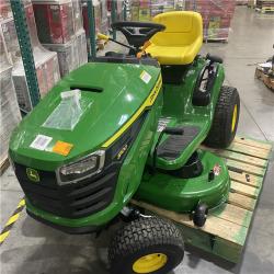 Dallas Location - As-Is John Deere S100 42-in Gas Lawn tractor
