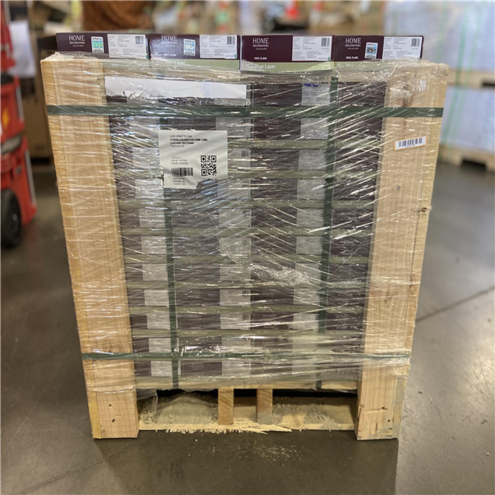 DALLAS LOCATION - Home Decorators Collection Lake Annette Oak 12 MIL x 7 in. W x 48 in. L Click Lock Waterproof Luxury Vinyl Plank Flooring (23.8 sq. ft. / case) 48 CASES