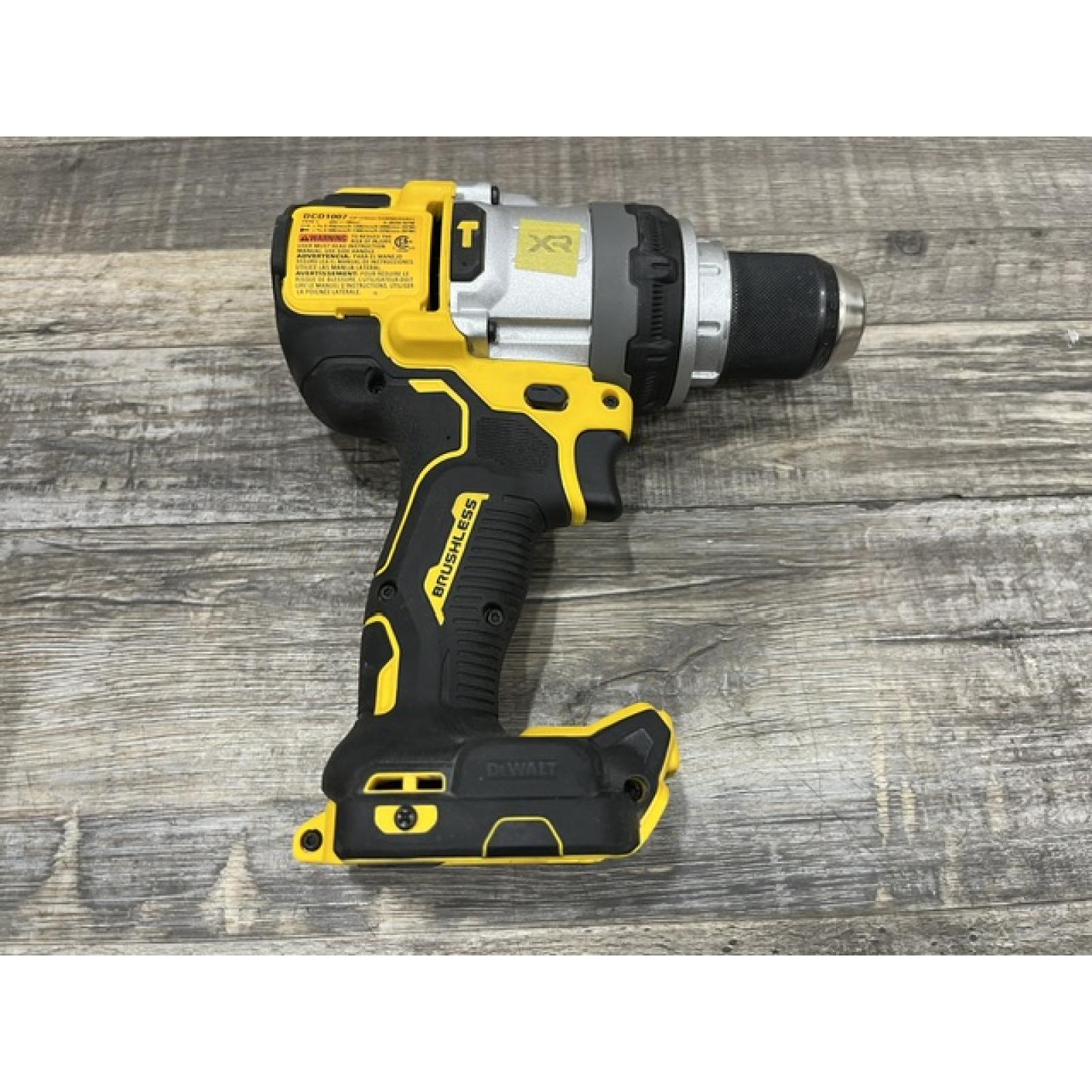 AS-IS DEWALT 20V XR Lithium-Ion Cordless Hammer Drill Kit