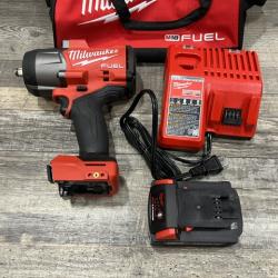 AS-IS Milwaukee FUEL 18V Lithium-Ion Brushless Cordless 1/2 in. Impact Wrench w/Friction Ring Kit