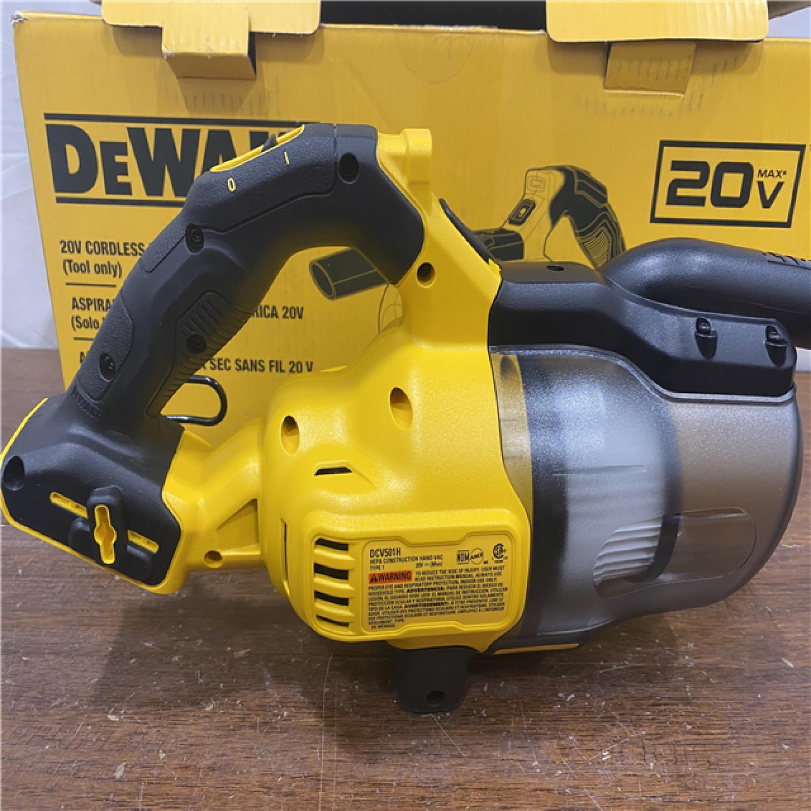 AS-IS DEWALT 20V Lithium-Ion Cordless Dry Hand Vacuum kit  (Tool Only)