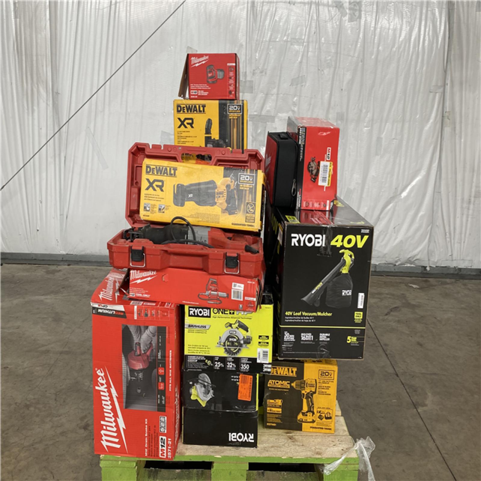 Houston Location AS IS - Tool Pallet