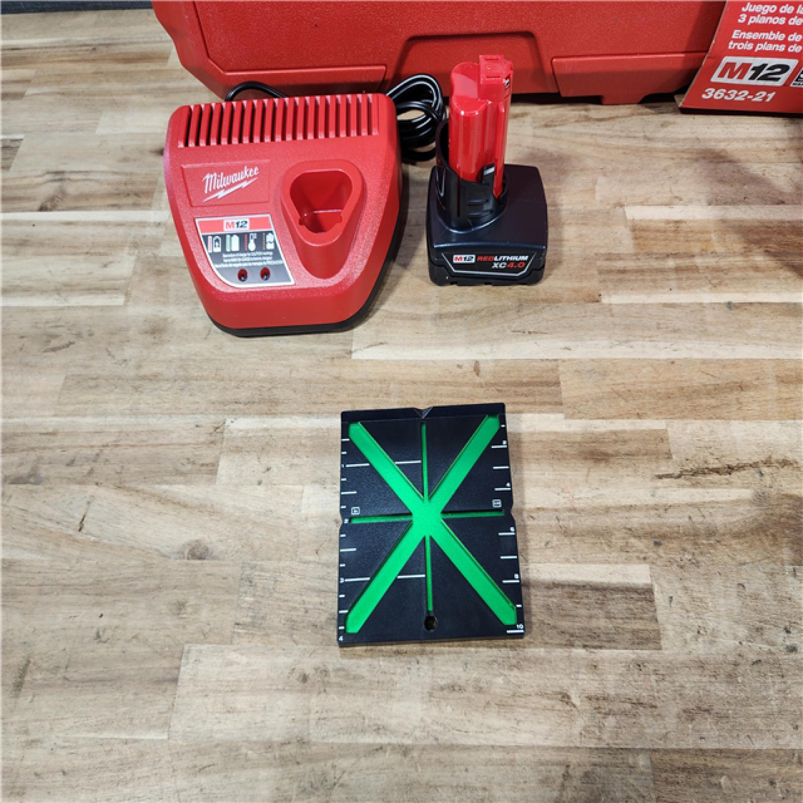 HOUSTON LOCATION - AS-IS (APPEARS LIKE NEW) Milwaukee 12-Volt Lithium-Ion Cordless Green 250 ft. 3-Plane Laser Level Kit