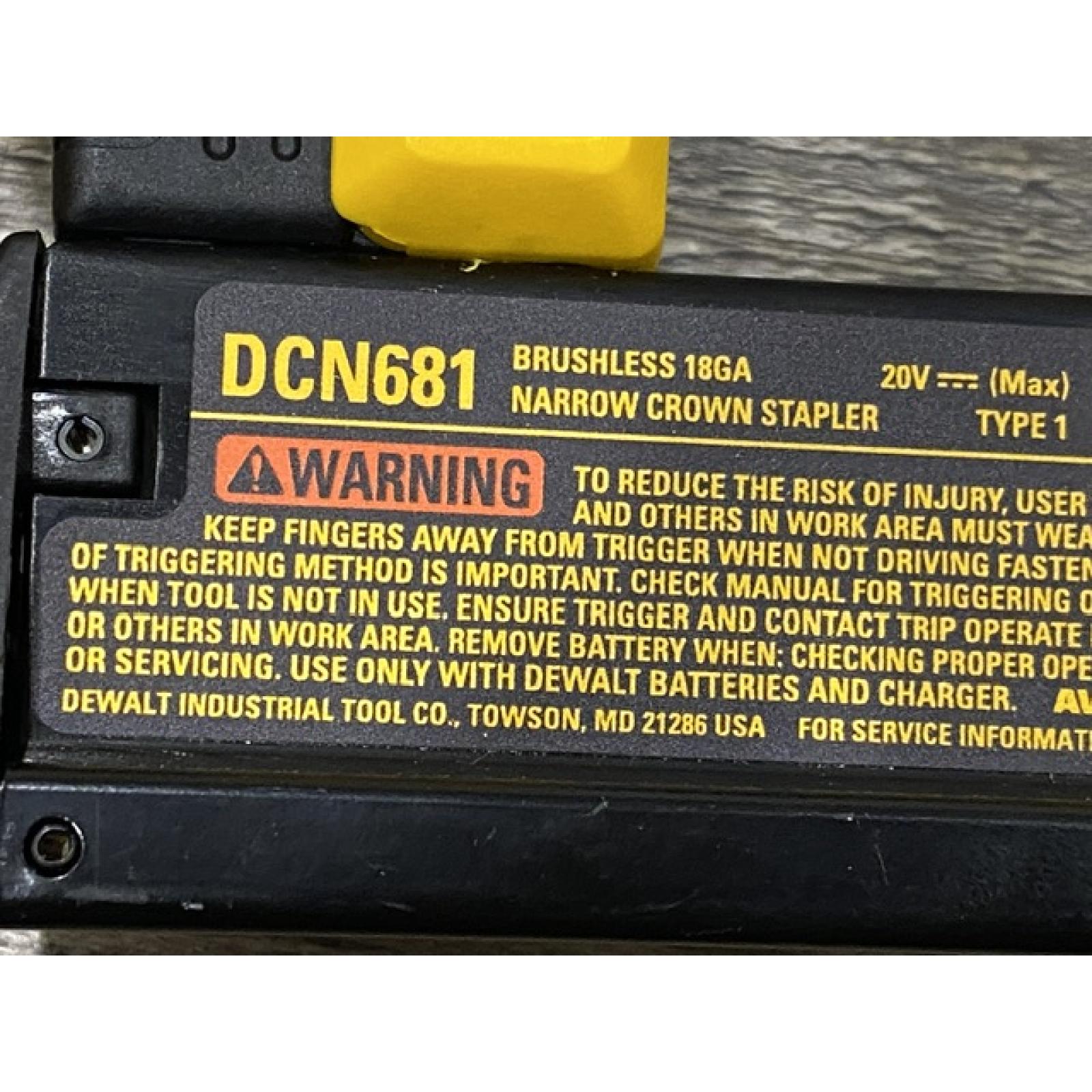 AS-IS DEWALT 20V MAX XR Lithium-Ion Cordless 18-Gauge Narrow Crown Stapler Kit