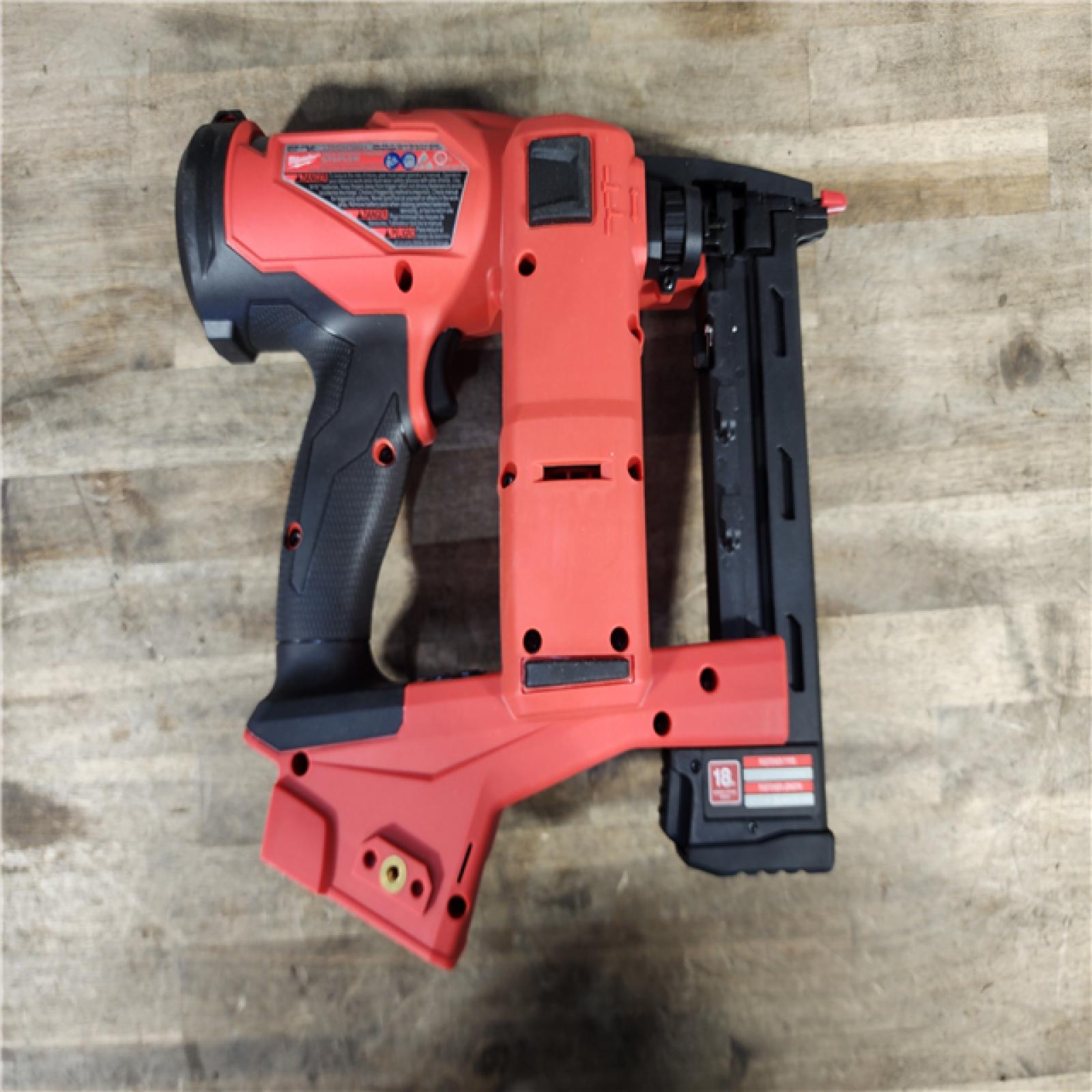 HOUSTON LOCATION - AS-IS MILWAUKEE FUEL 18-Volt Lithium-Ion Brushless Cordless 18-Gauge 1/4 in. Narrow Crown Stapler (Tool-Only)