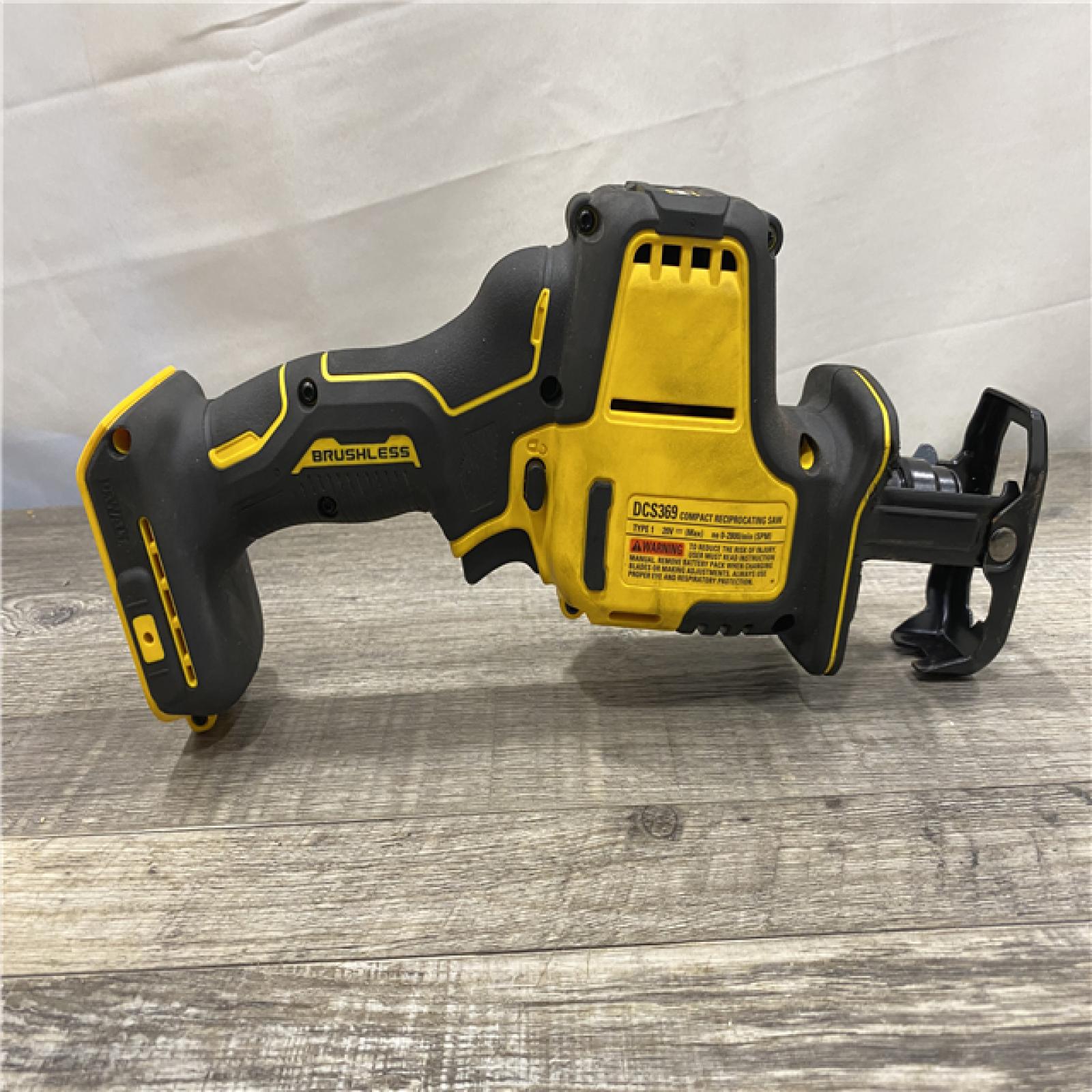 AS-IS DEWALT ATOMIC 20V MAX Cordless Brushless Compact Reciprocating Saw (Tool Only)
