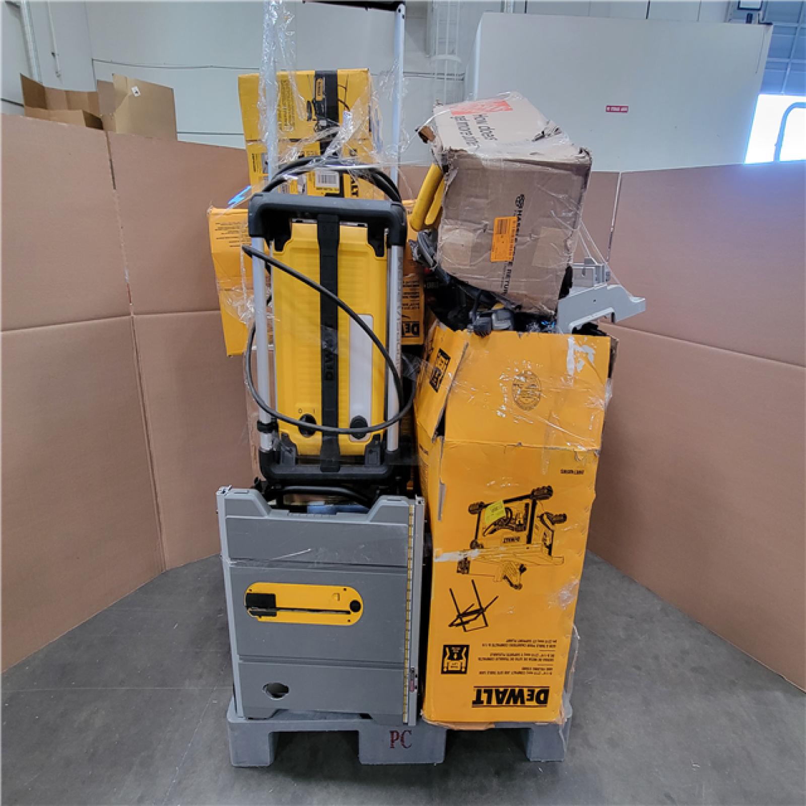 PHOENIX AS-IS TOOL PALLET
