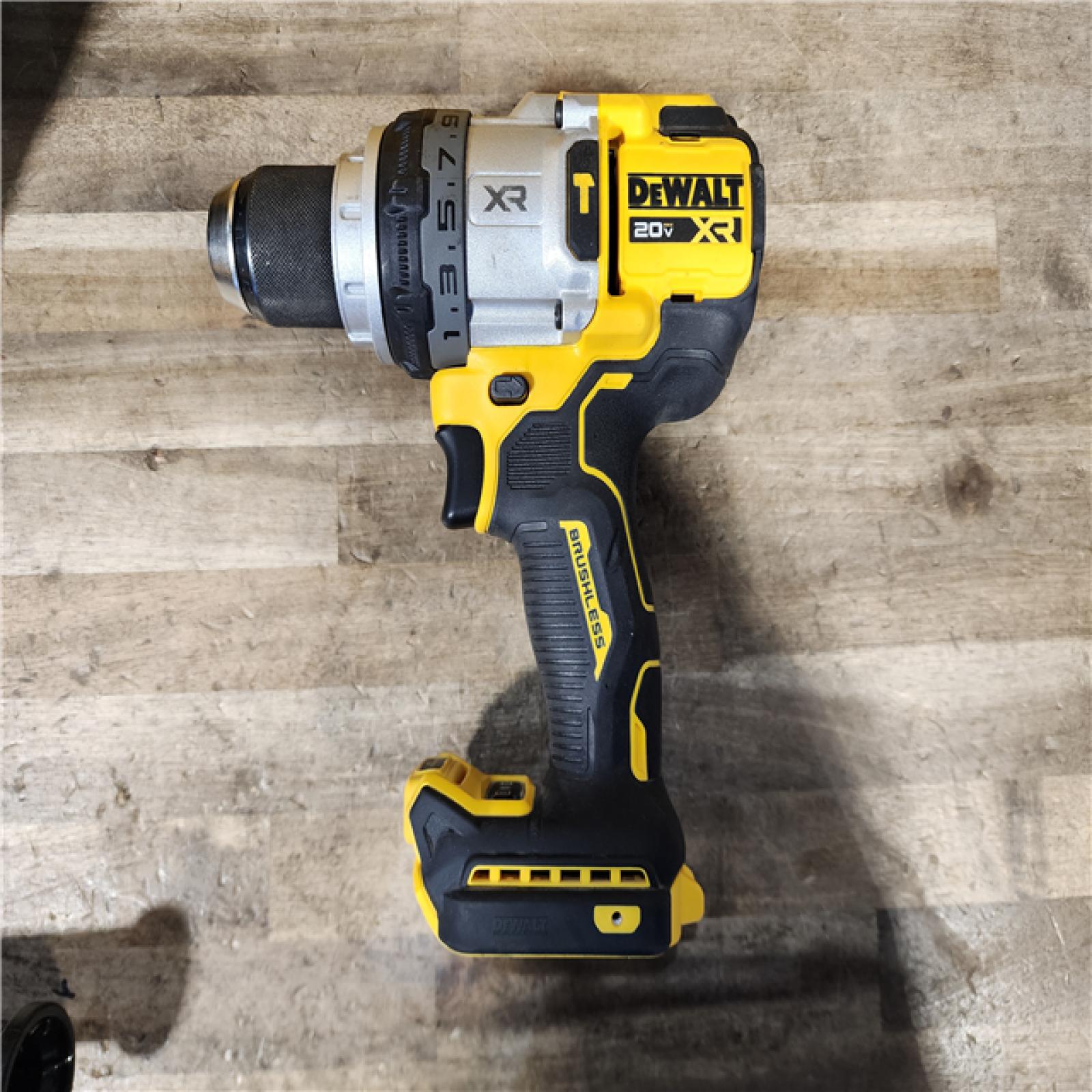 HOUSTON LOCATION - AS-IS DEWALT 20V XR Lithium-Ion Cordless Hammer Drill Kit with 8.0 Ah Battery  Charger and Kit Bag